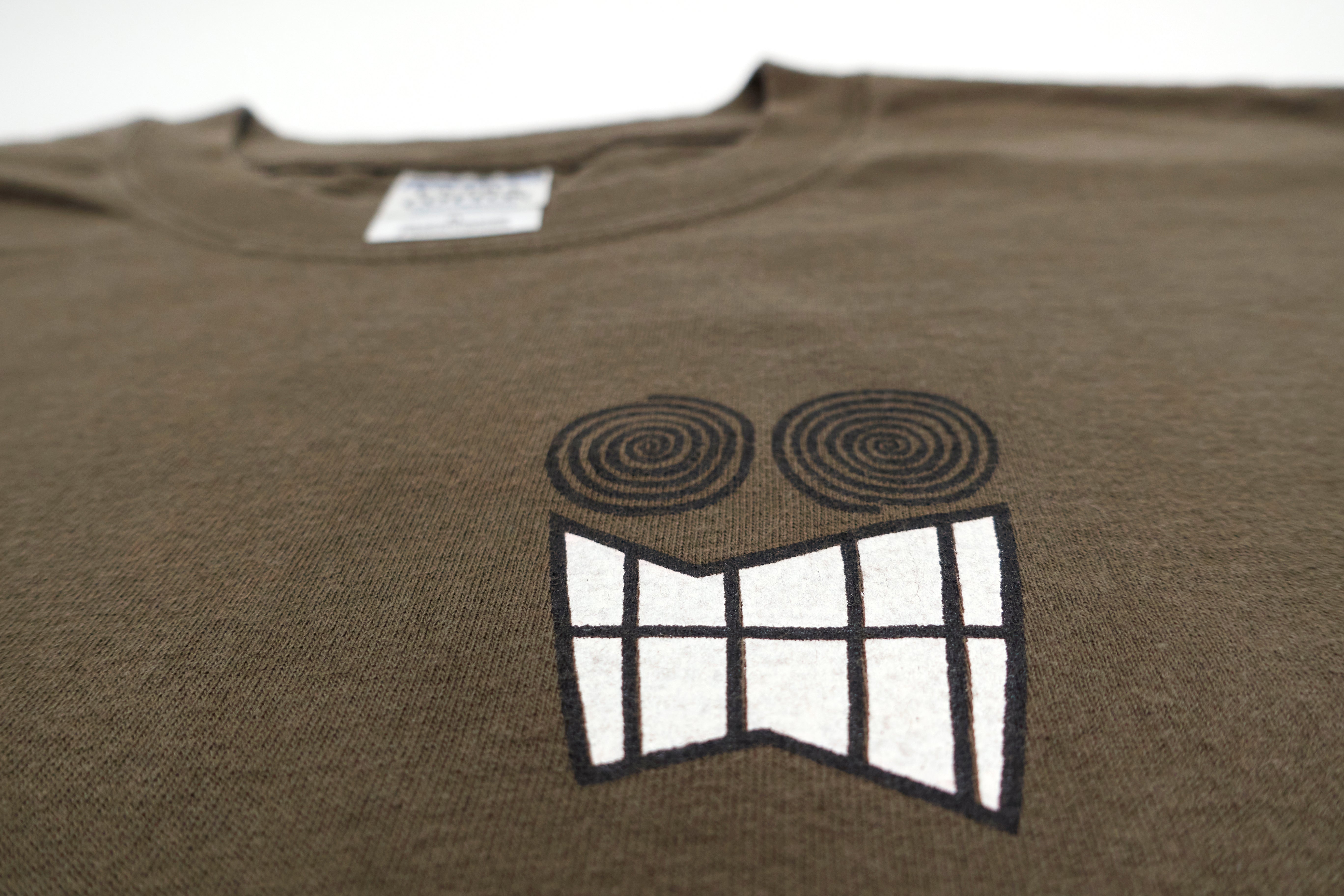 ALL - Allroy Face Pocket Print 90's Tour Shirt Size XL