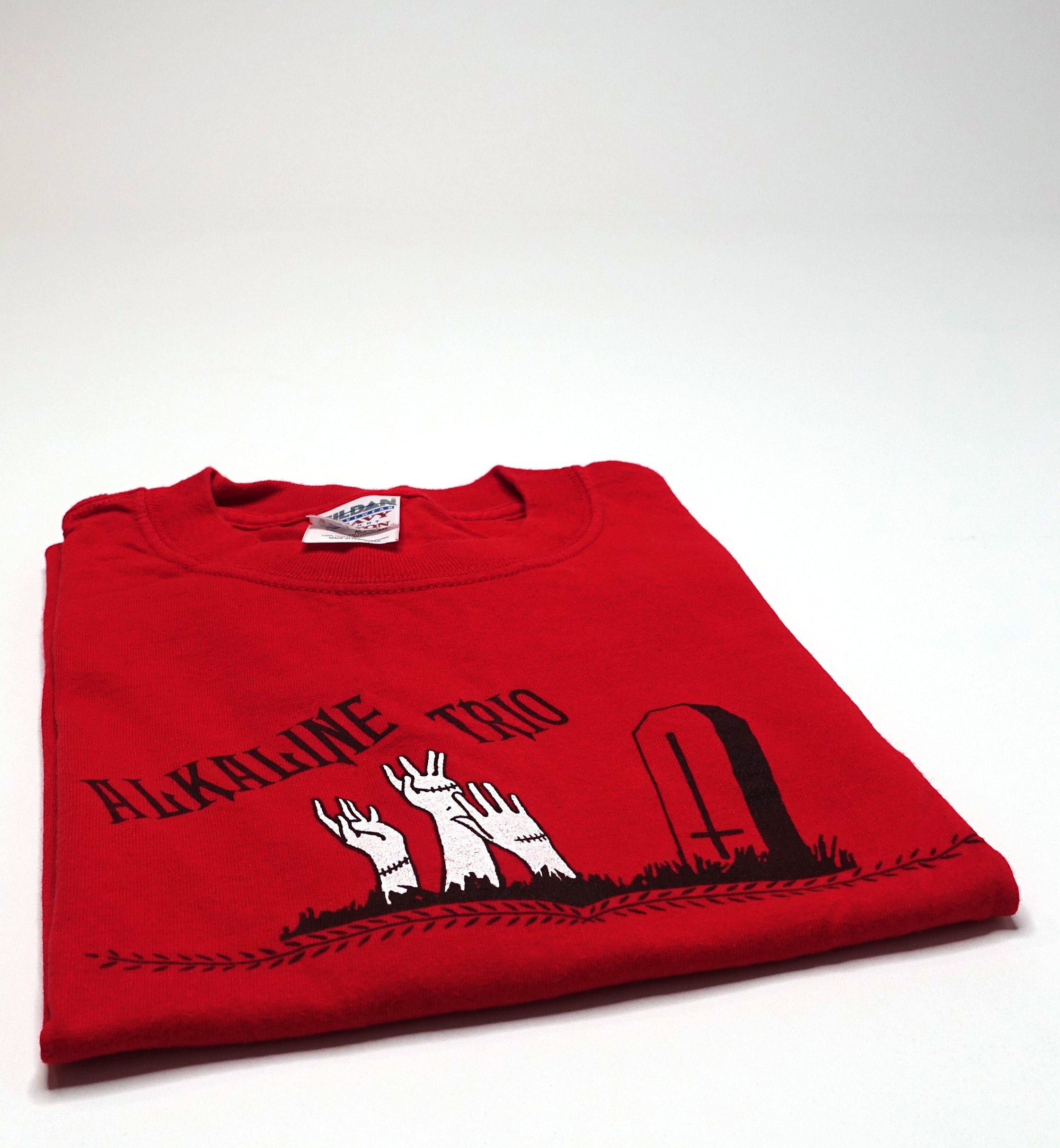 Alkaline Trio – Grave Hands Tour Shirt Size Medium
