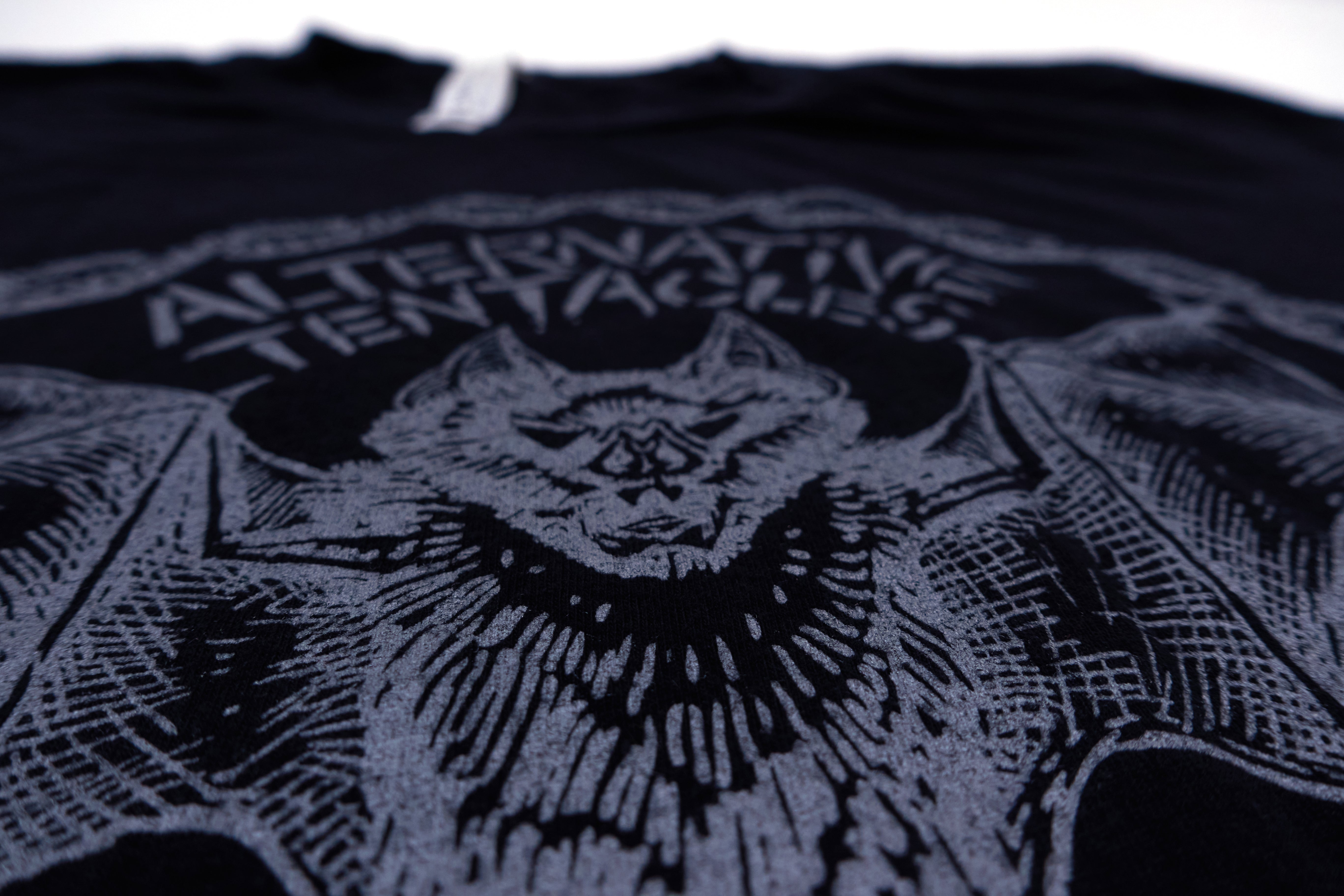 Alternative Tentacles – Bat Shary Grey Version Shirt Size Medium