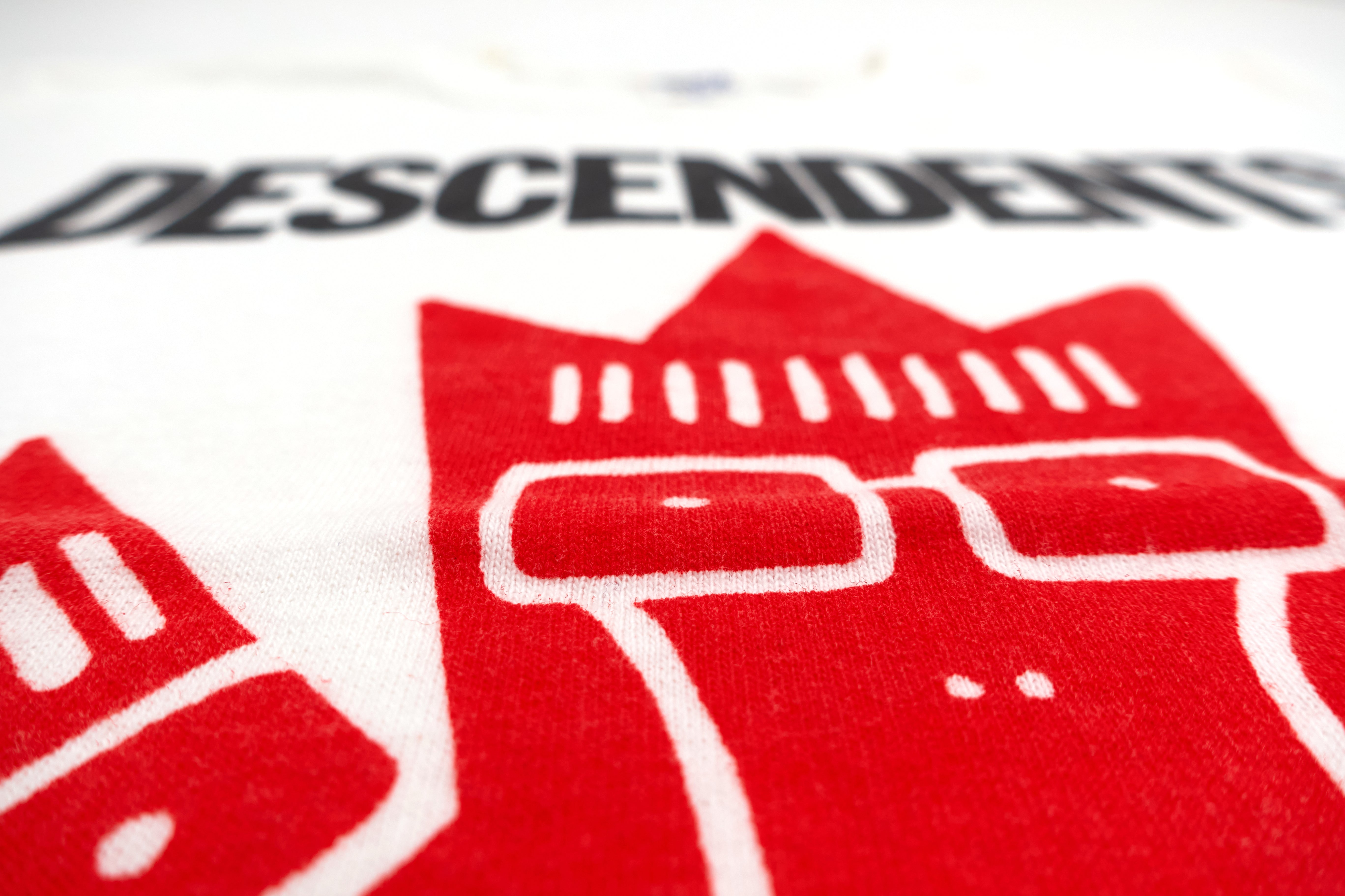 Descendents - Canadian Maple Leaf 2010 Tour Shirt Size Youth Large