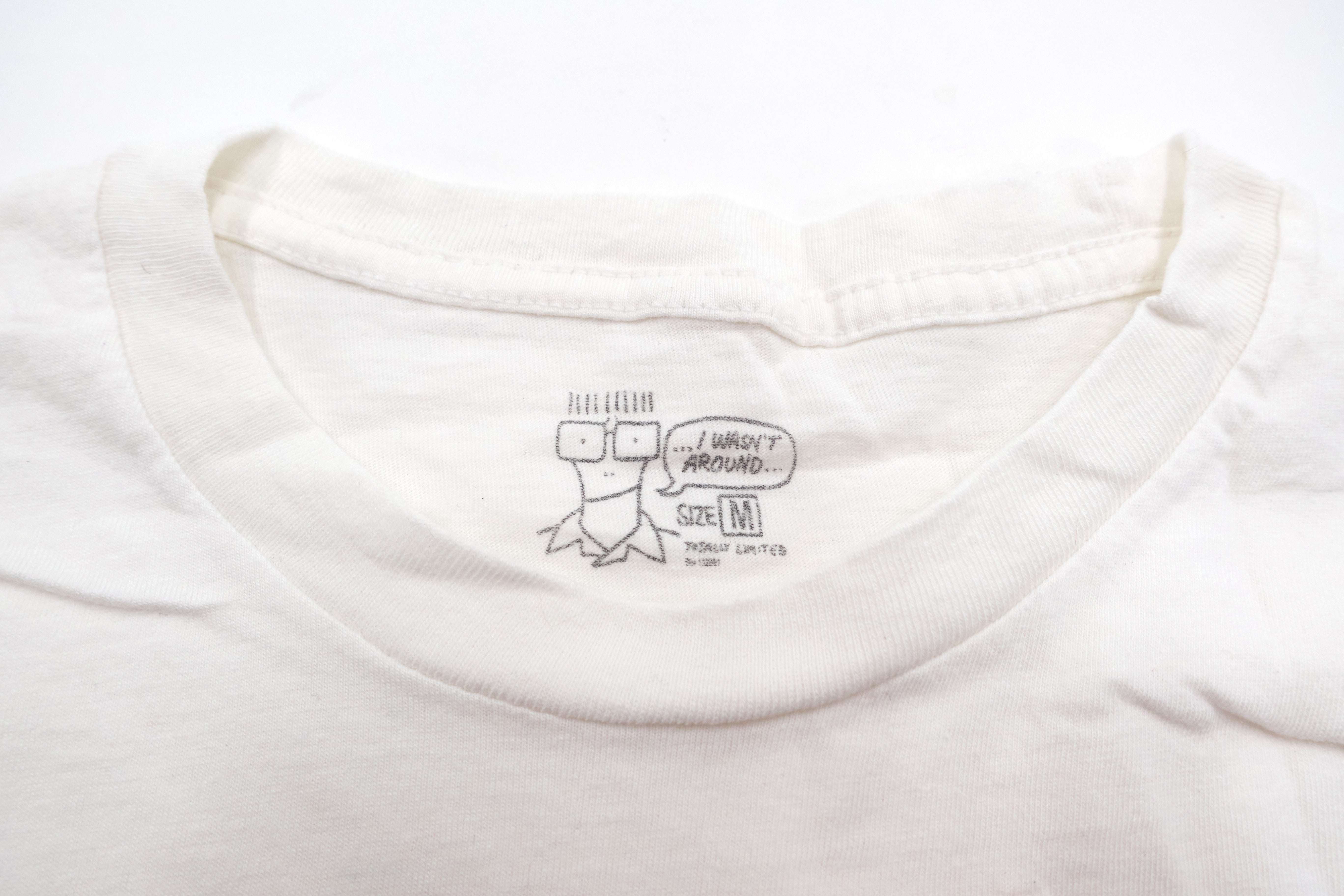 Descendents - Canadian Maple Leaf "I Wasn't There" Edition 2010 Tour Shirt Size Medium