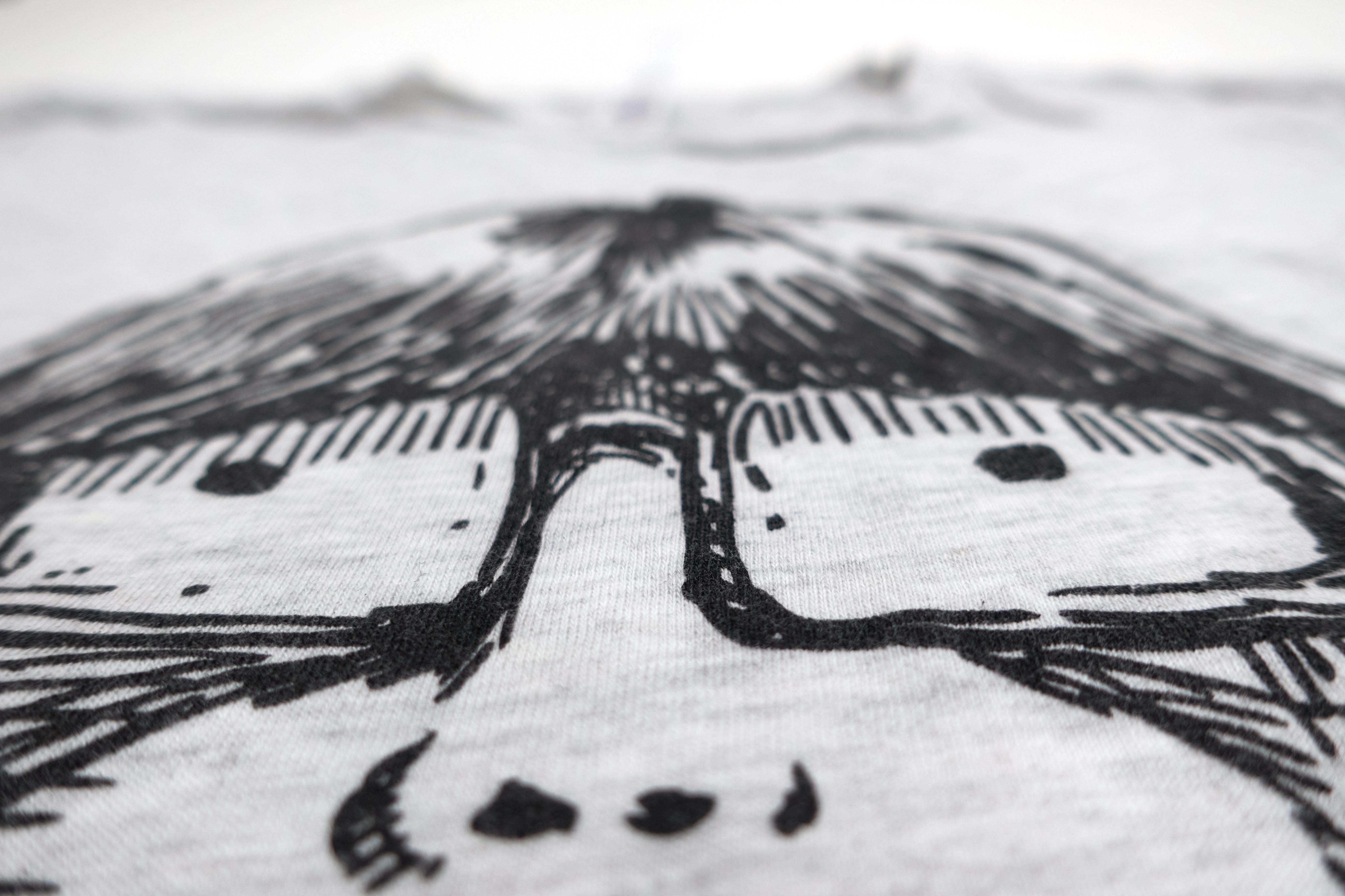 Descendents - Milo Ramone Sharpie Illustration by Chris Shary Shirt Size Women's XL
