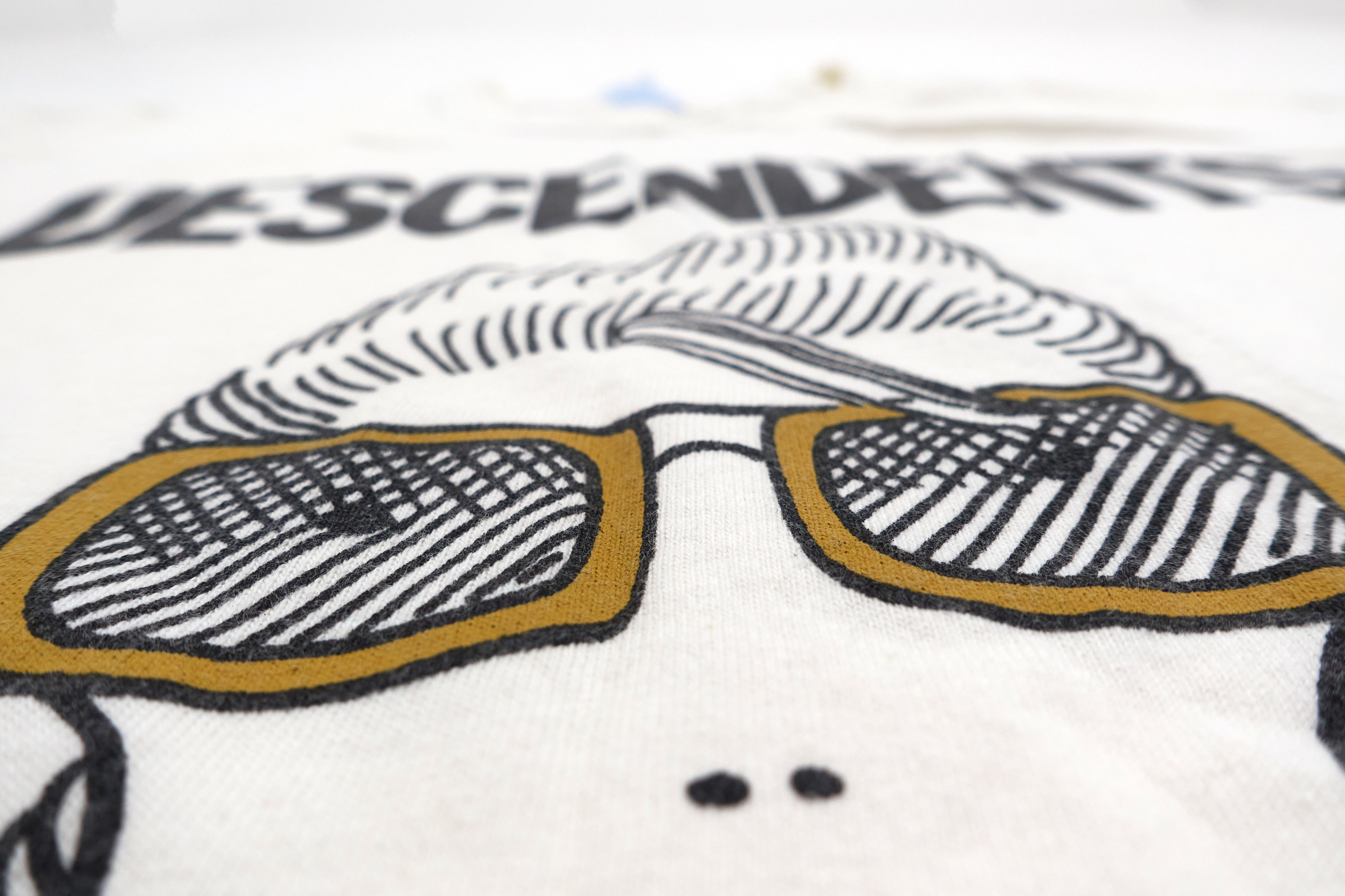 Descendents - Viva Las Vegas 2016 Tour Shirt Size Medium
