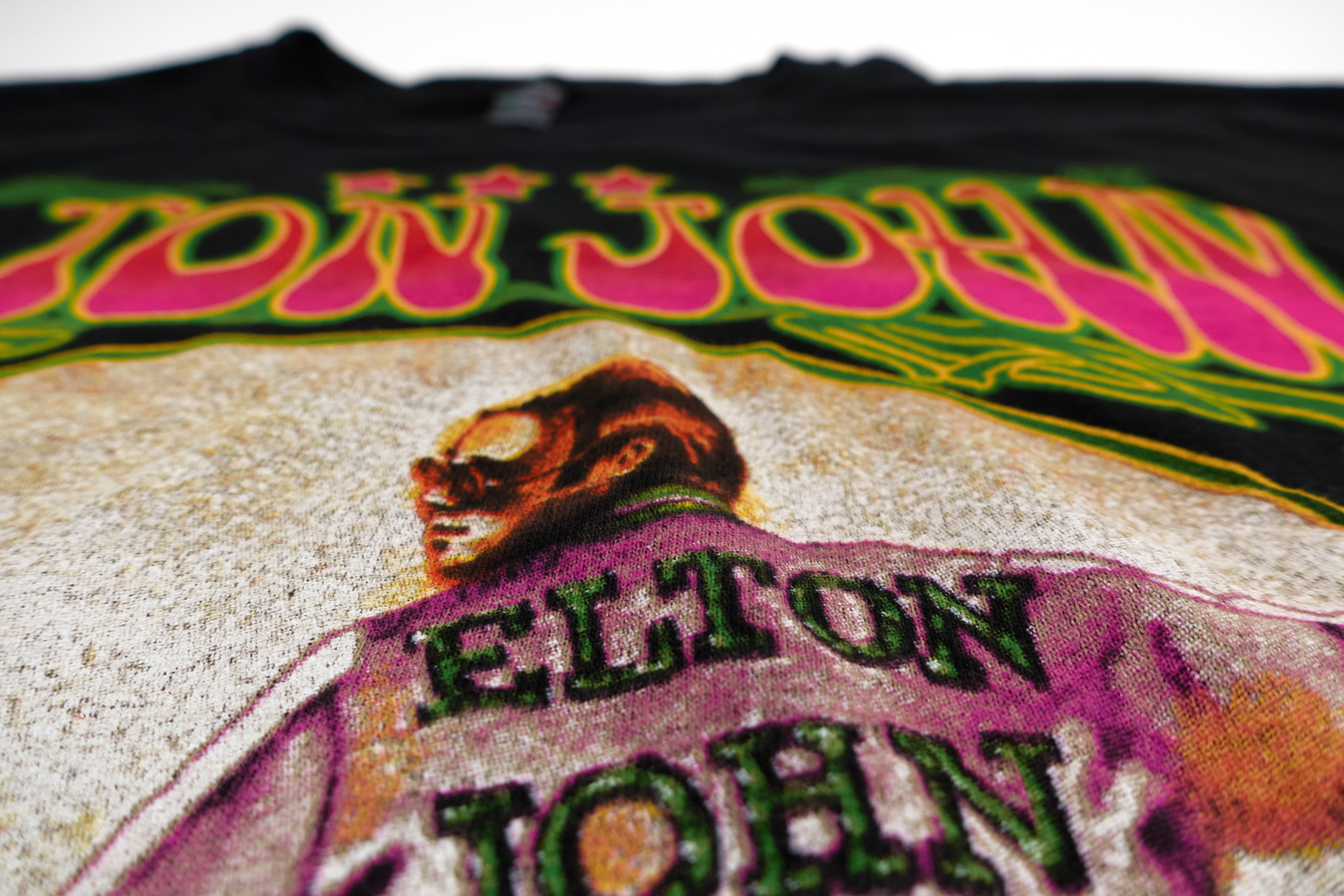 Elton John - Follow The Yellow Brick Road 2014 World Tour Shirt Size Large