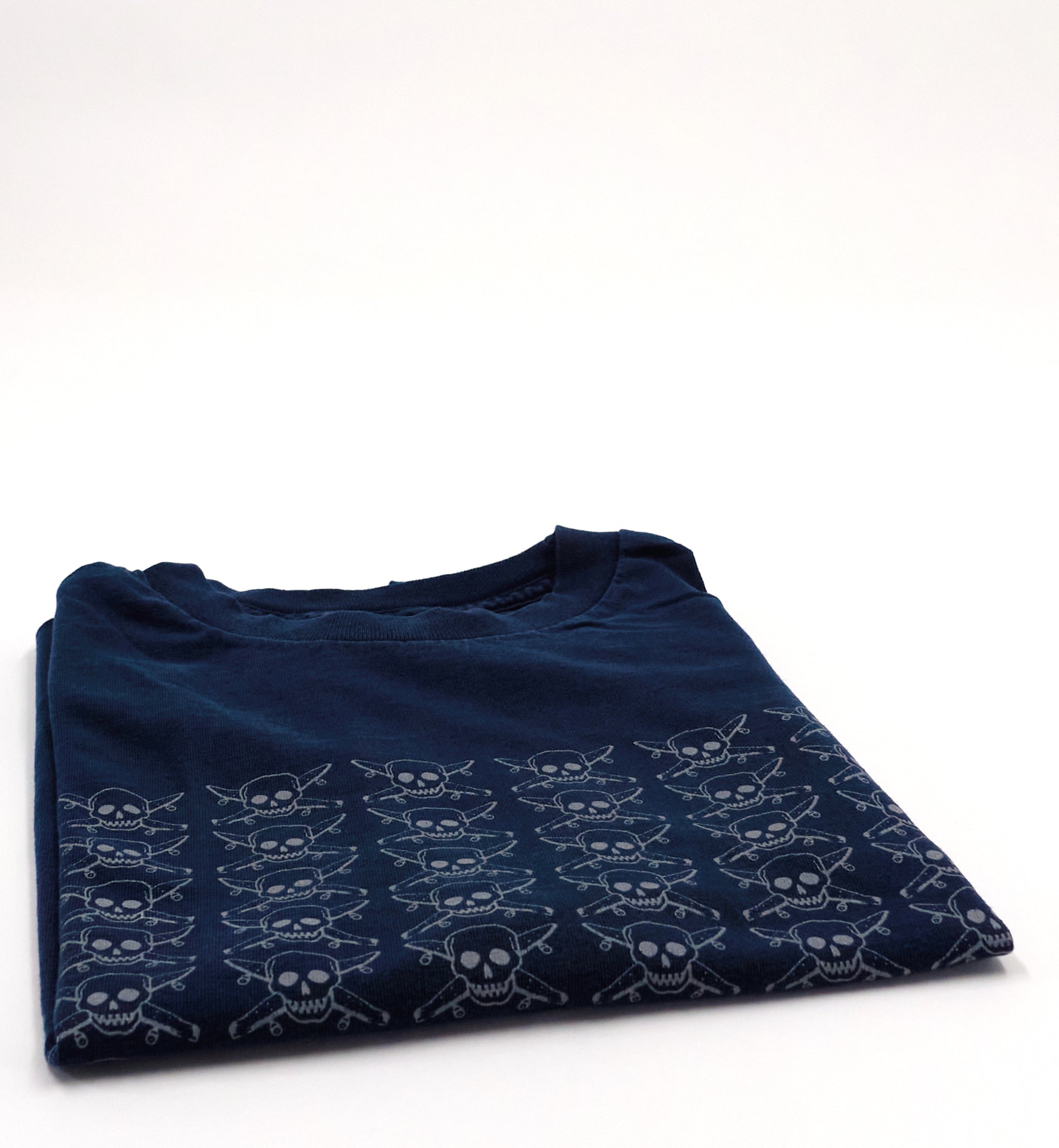 Four Star - 4Star Repeating Skull Logo Logo 00's Shirt Size Medium