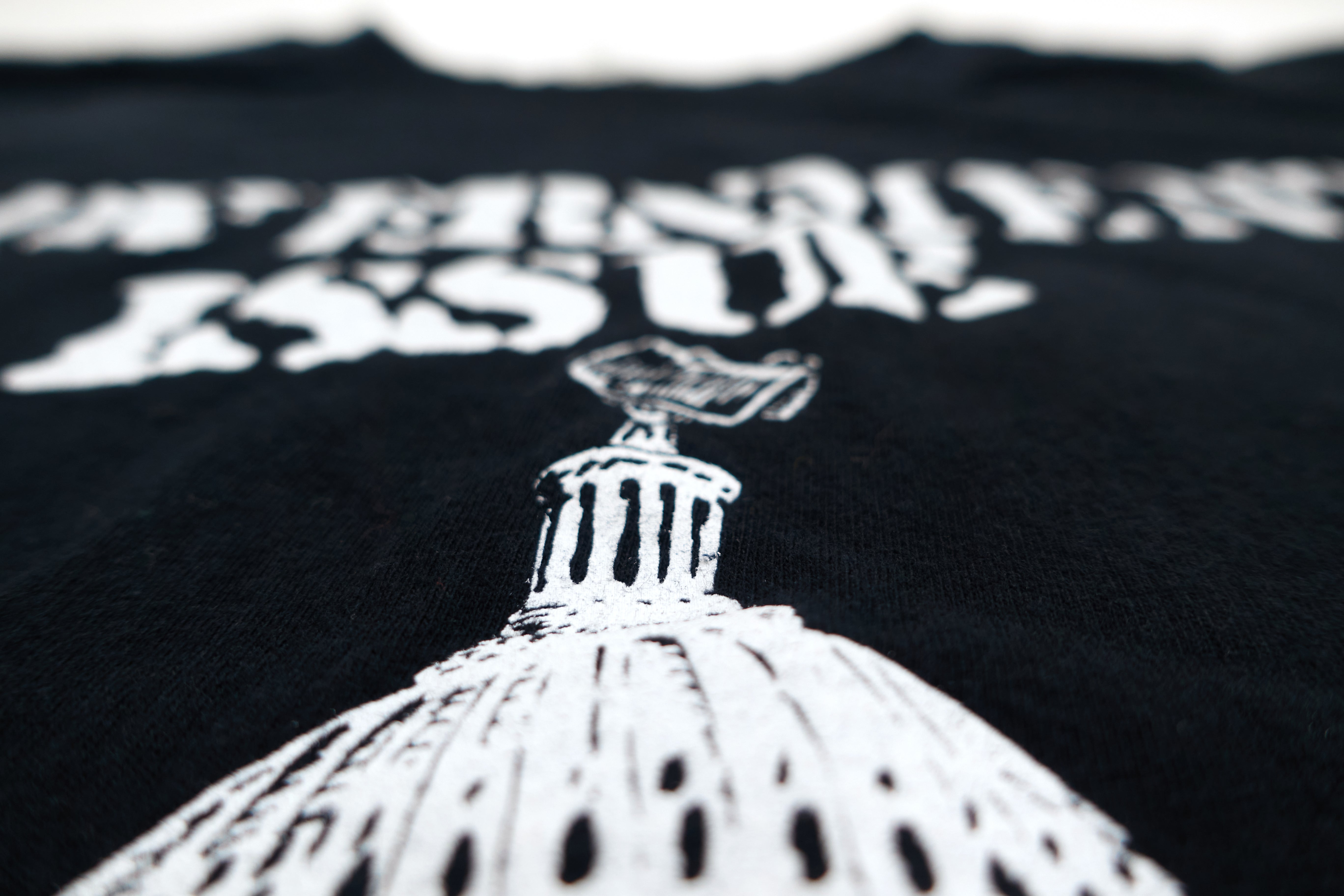Government Issue - White House by Chris Shary Shirt Size Large