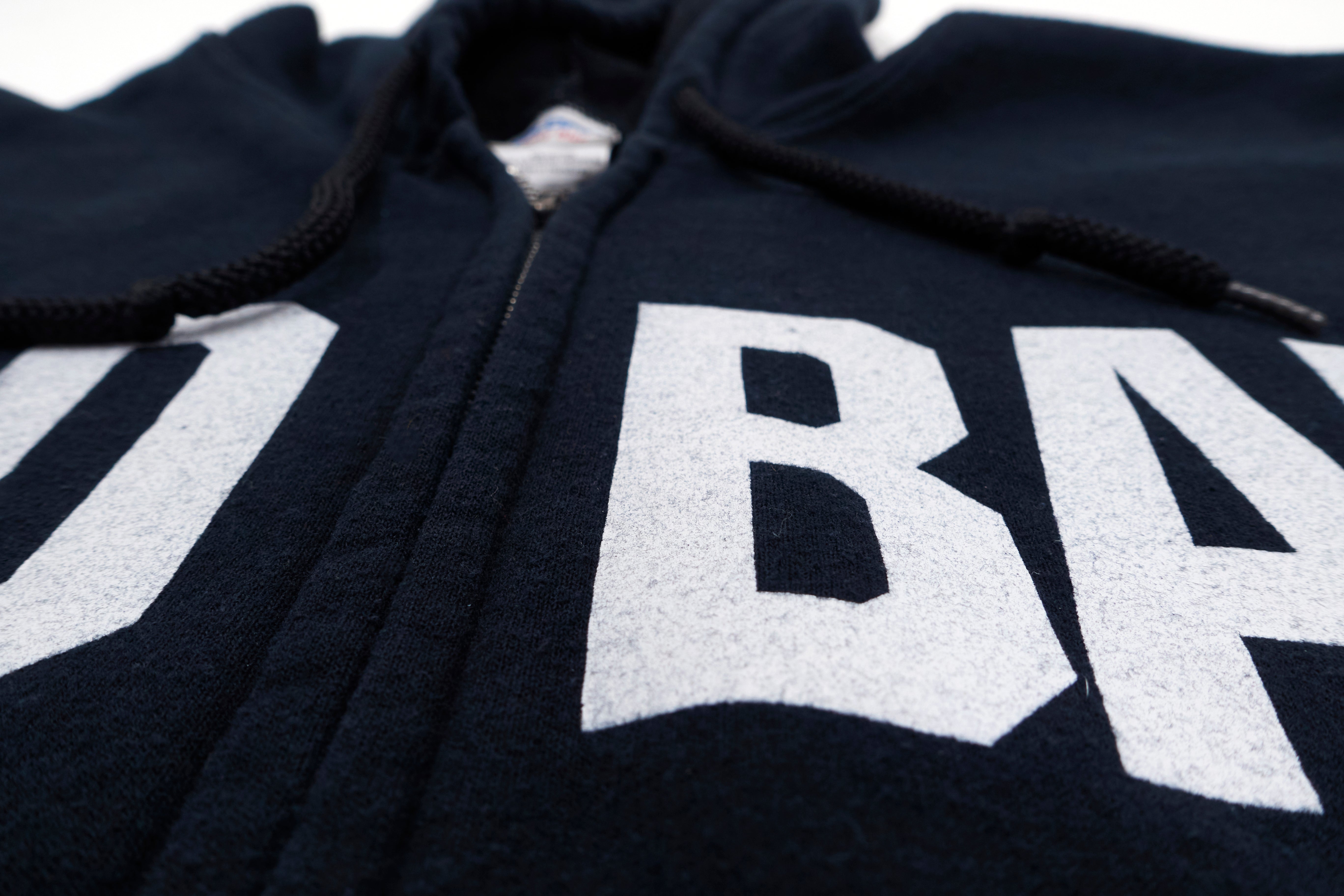 Madball – New York Hardcore Hold It Down Zip Up Hooded Tour Sweat Shirt Size XL