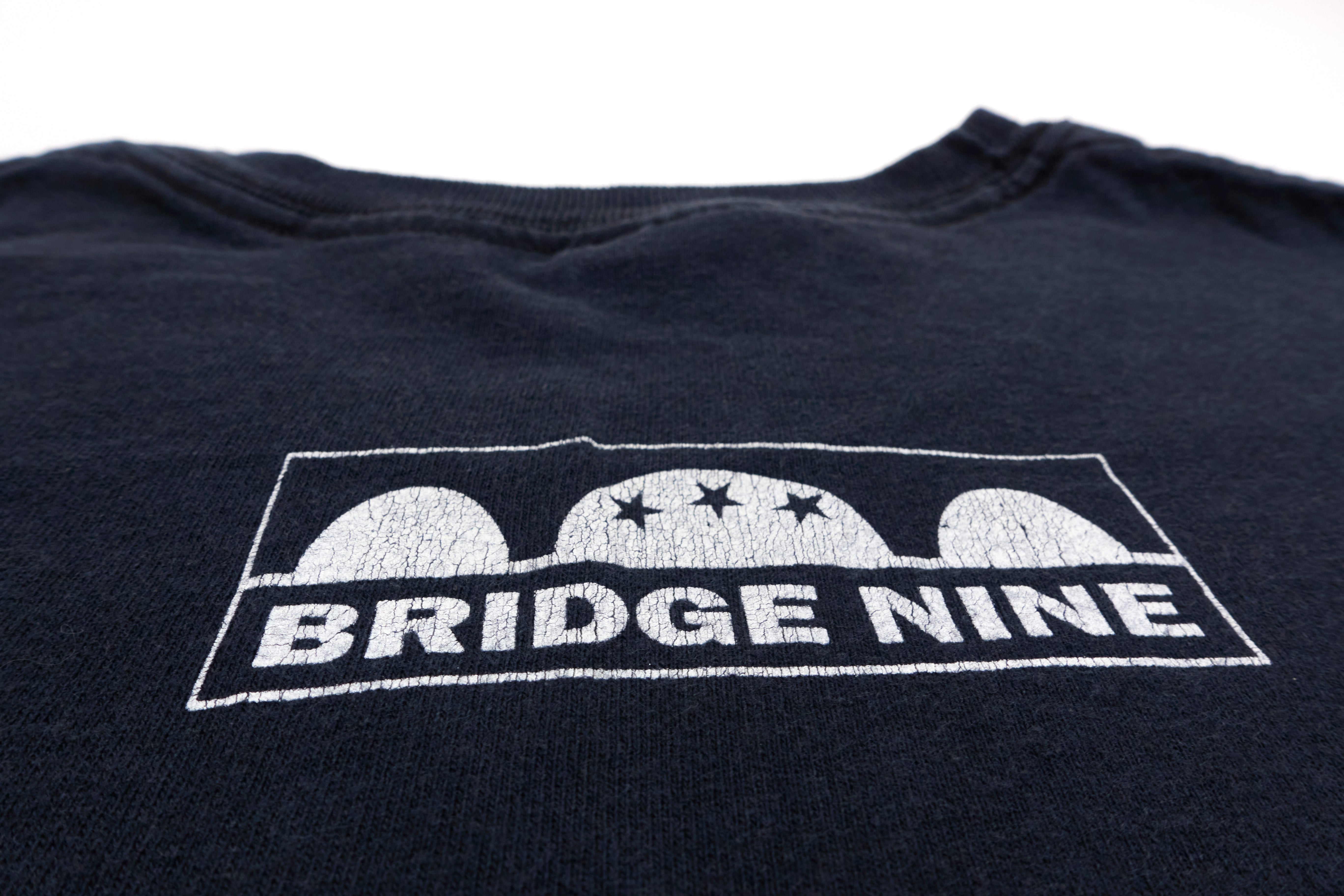 Shark Attack – Blood In The Water 2001 Tour Shirt Size Medium