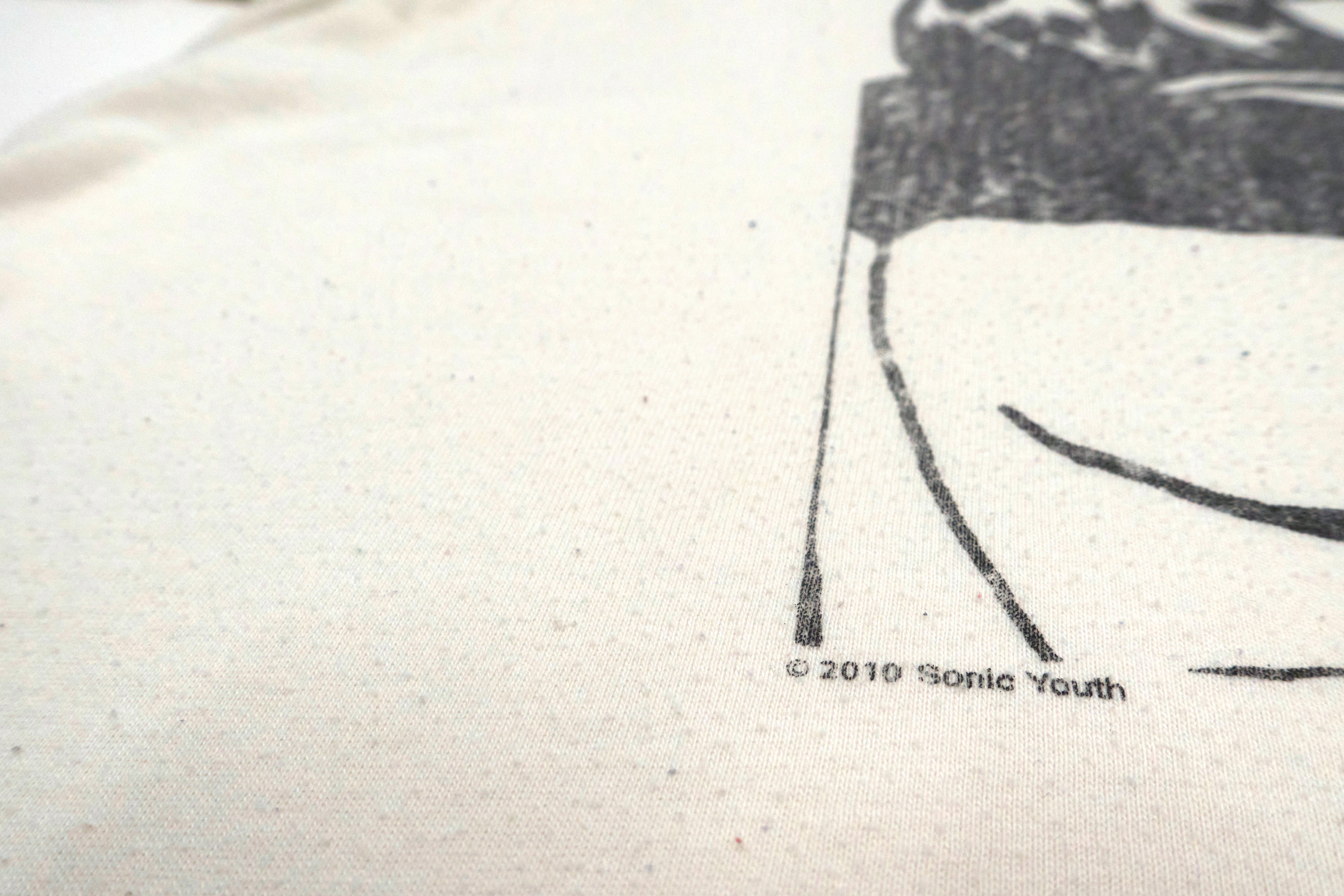 Sonic Youth - Goo ©2010 Chaser Shirt Size XL