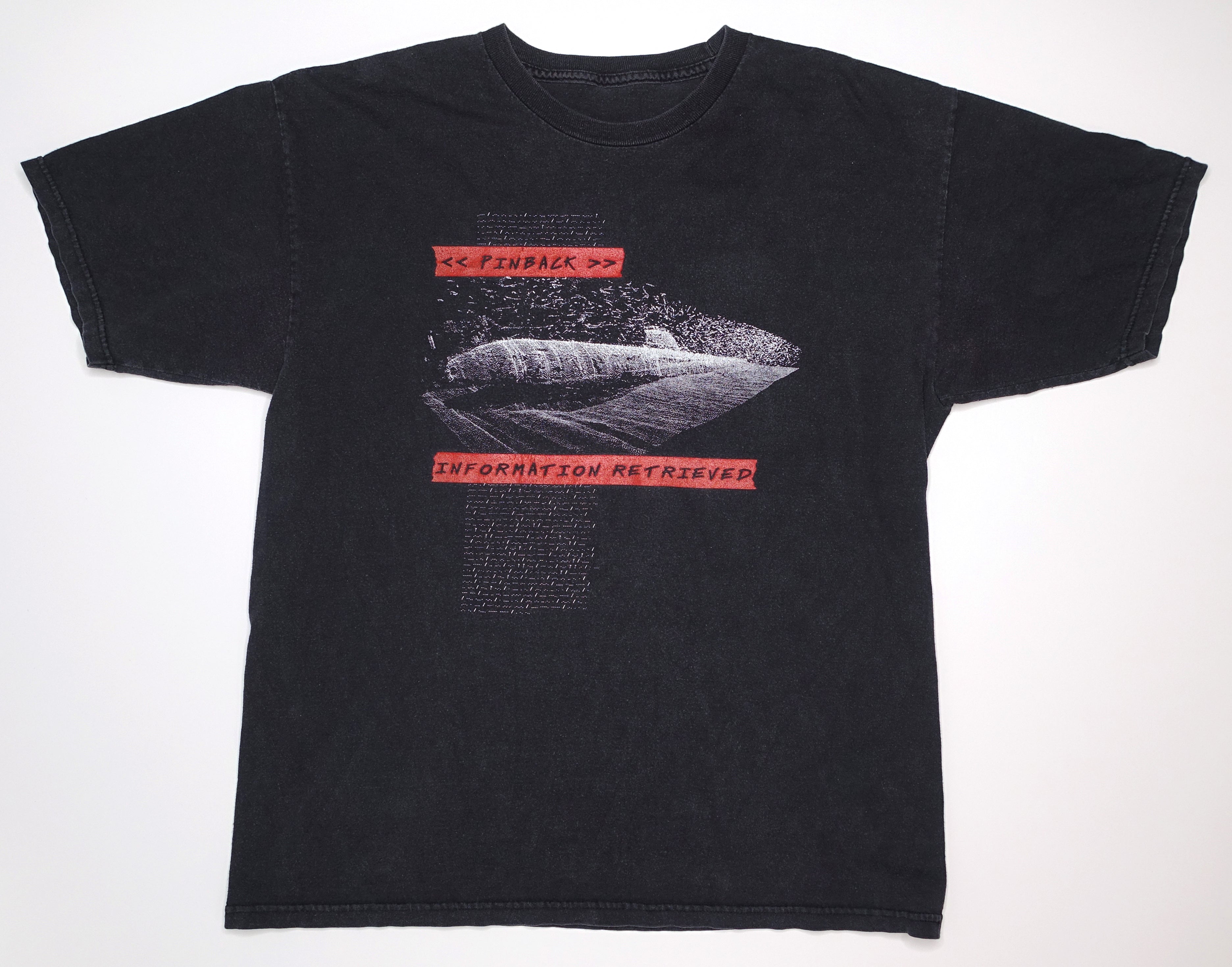 Pinback - Information Retrieved Tour Shirt Size Large