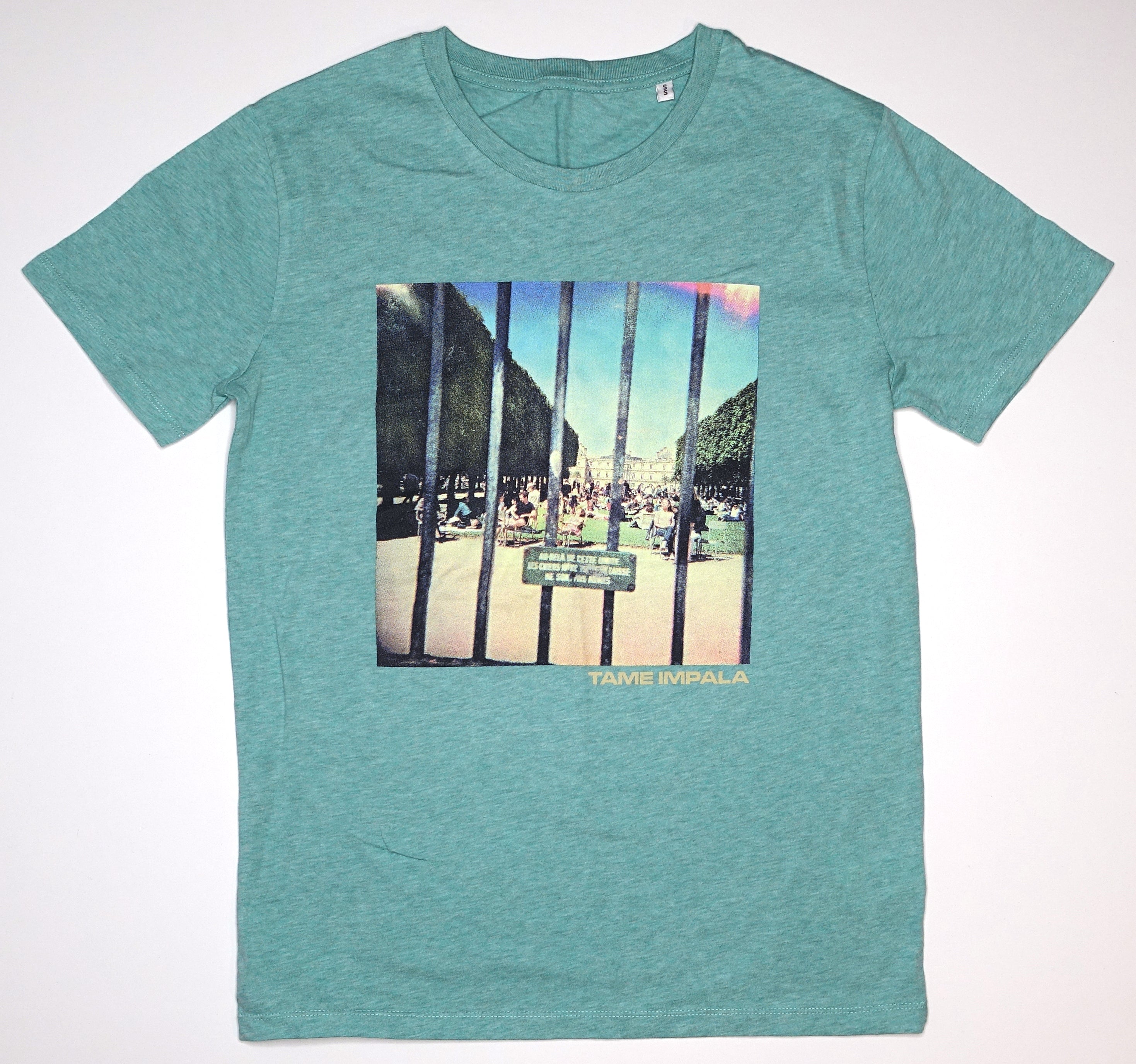 Tame Impala – Lonerism 2012 Tour Shirt Size Small