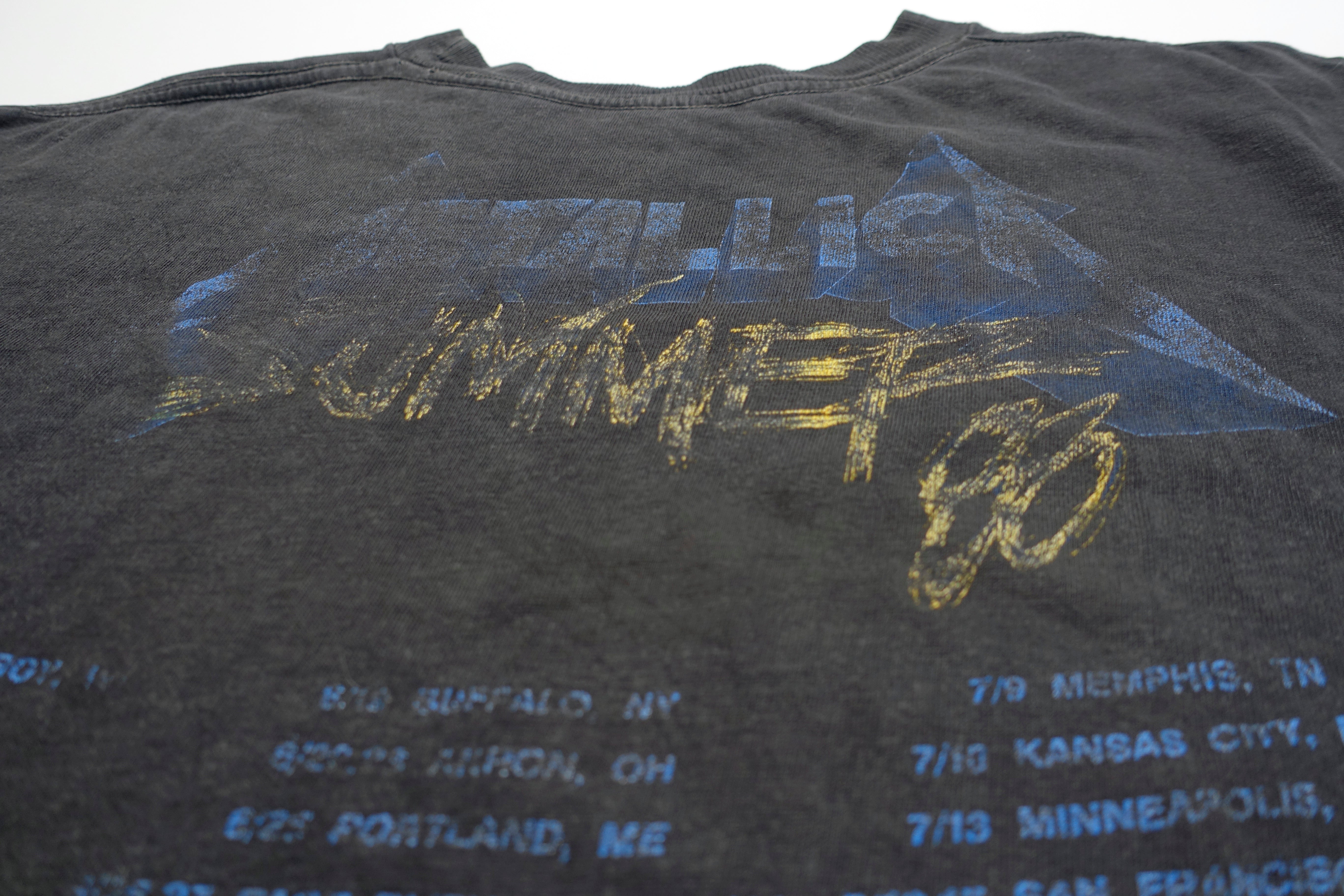 Metallica - Damaged Justice 1988 Summer Tour Shirt Size Large