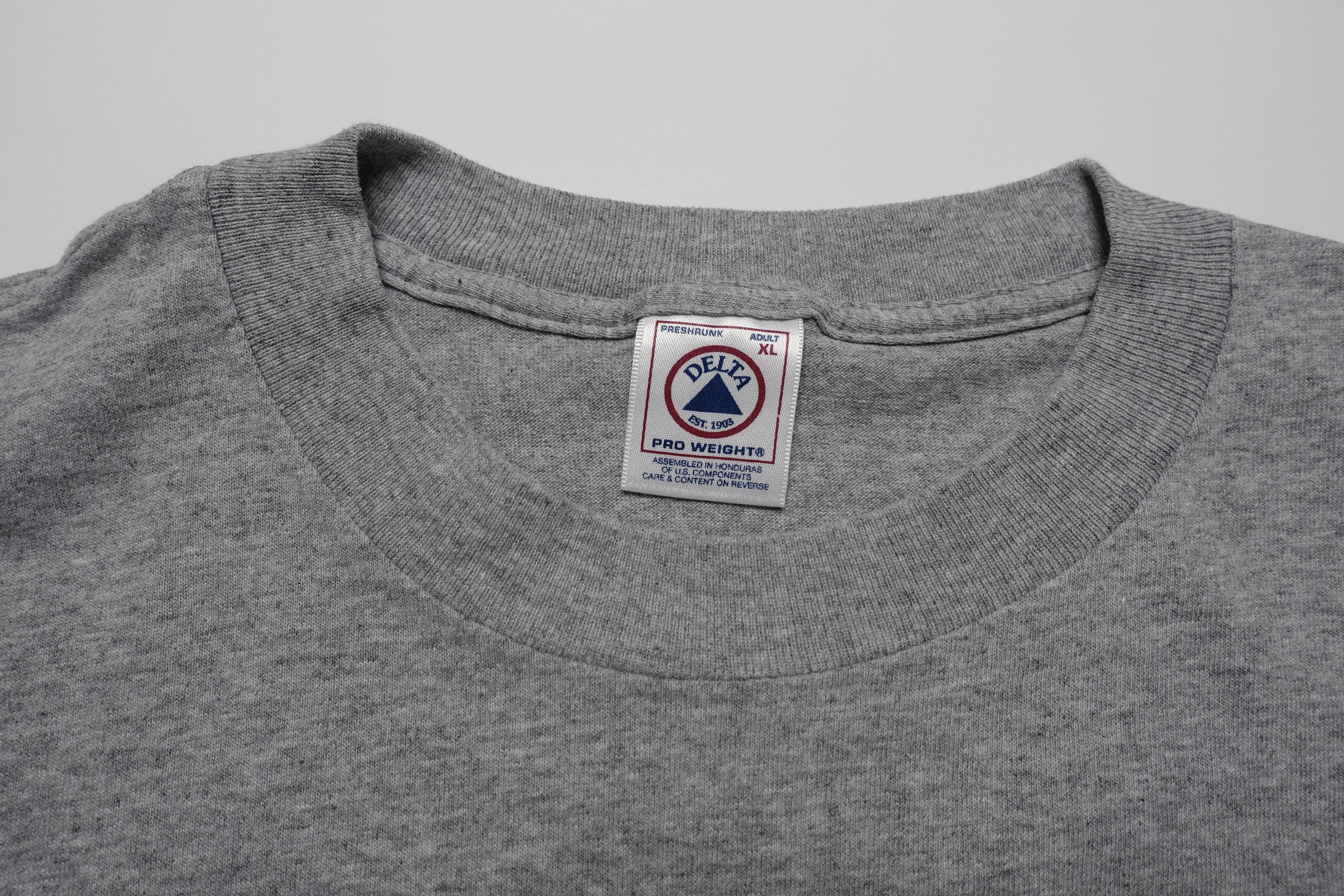 Ian Brown - Music Of The Spheres 2001 Tour Shirt Size XL