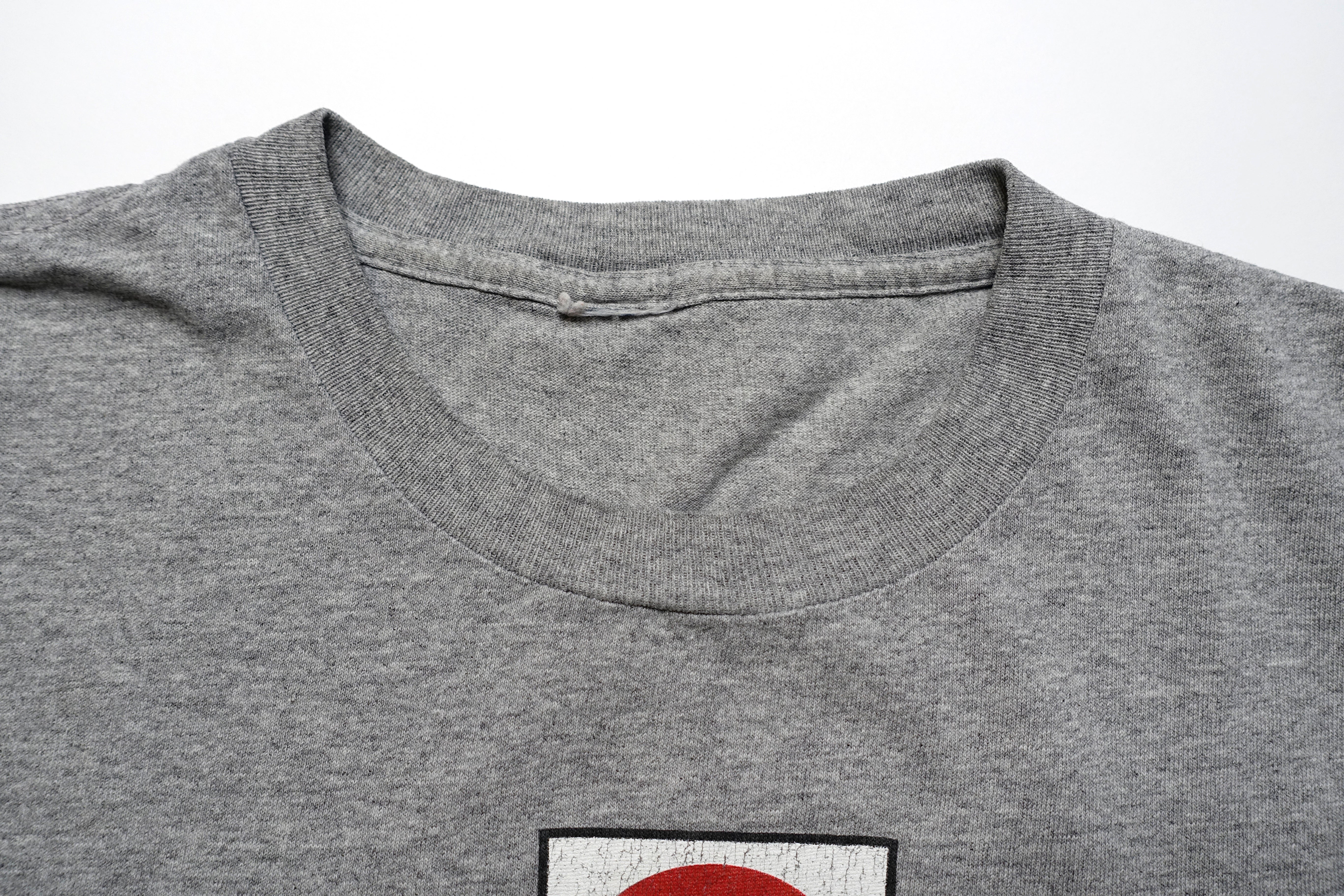 Queens Of The Stone Age – Deaf 2002 Tour Shirt Size XL