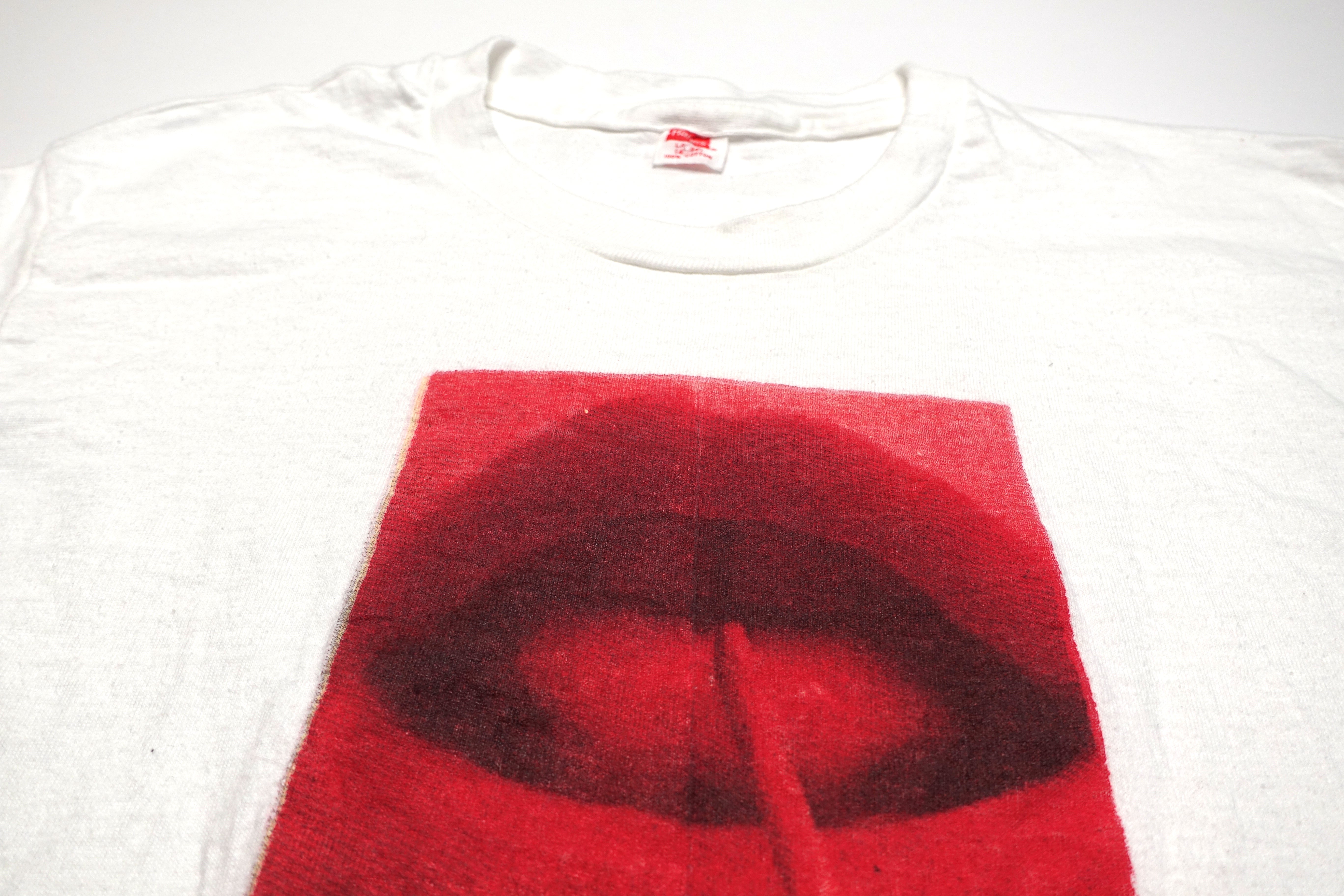 Wishbone Ash – Lips 80's Tour Shirt Size Large