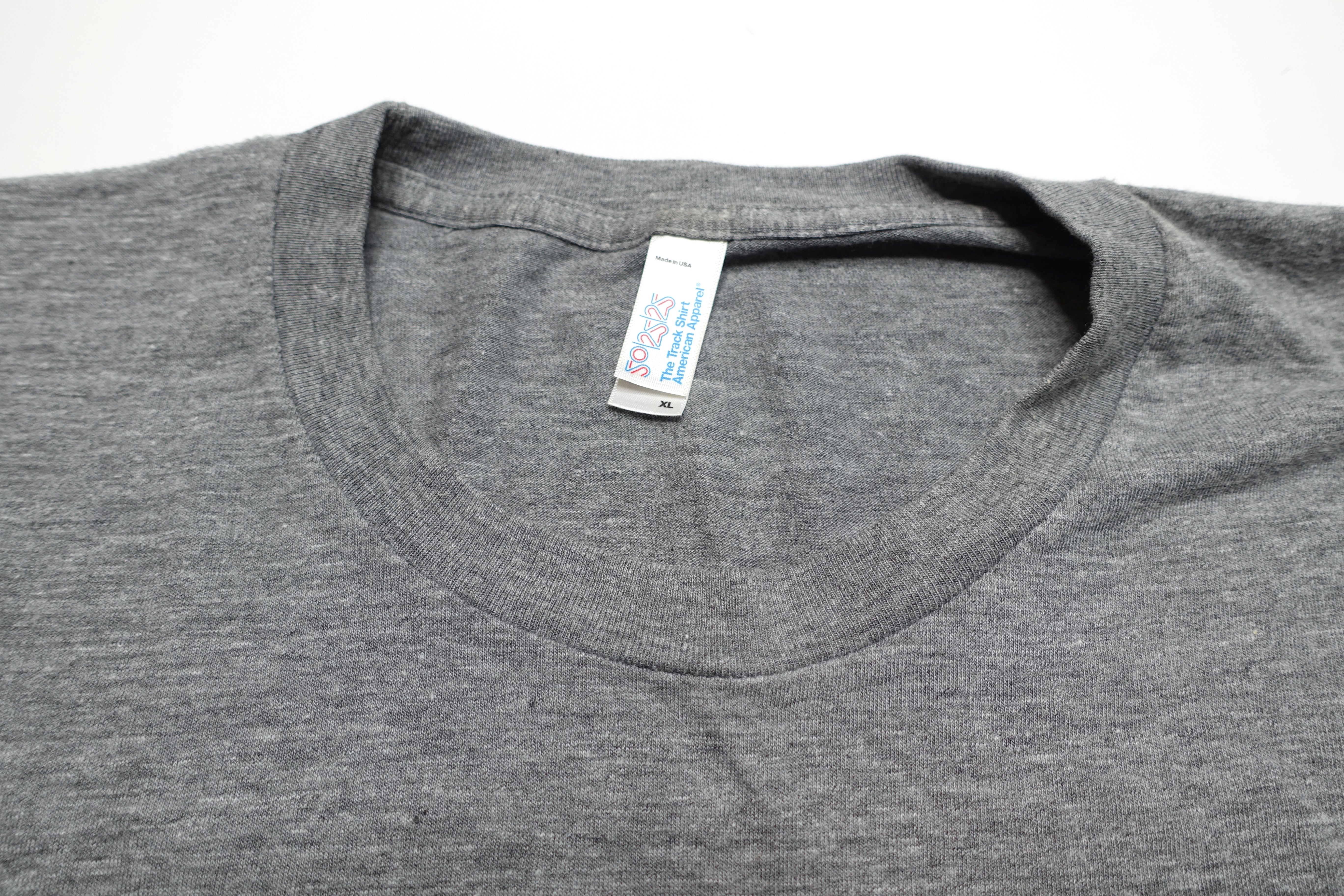 Neutral Milk Hotel – In The Aeroplane Over The Sea Tour Shirt Size XL