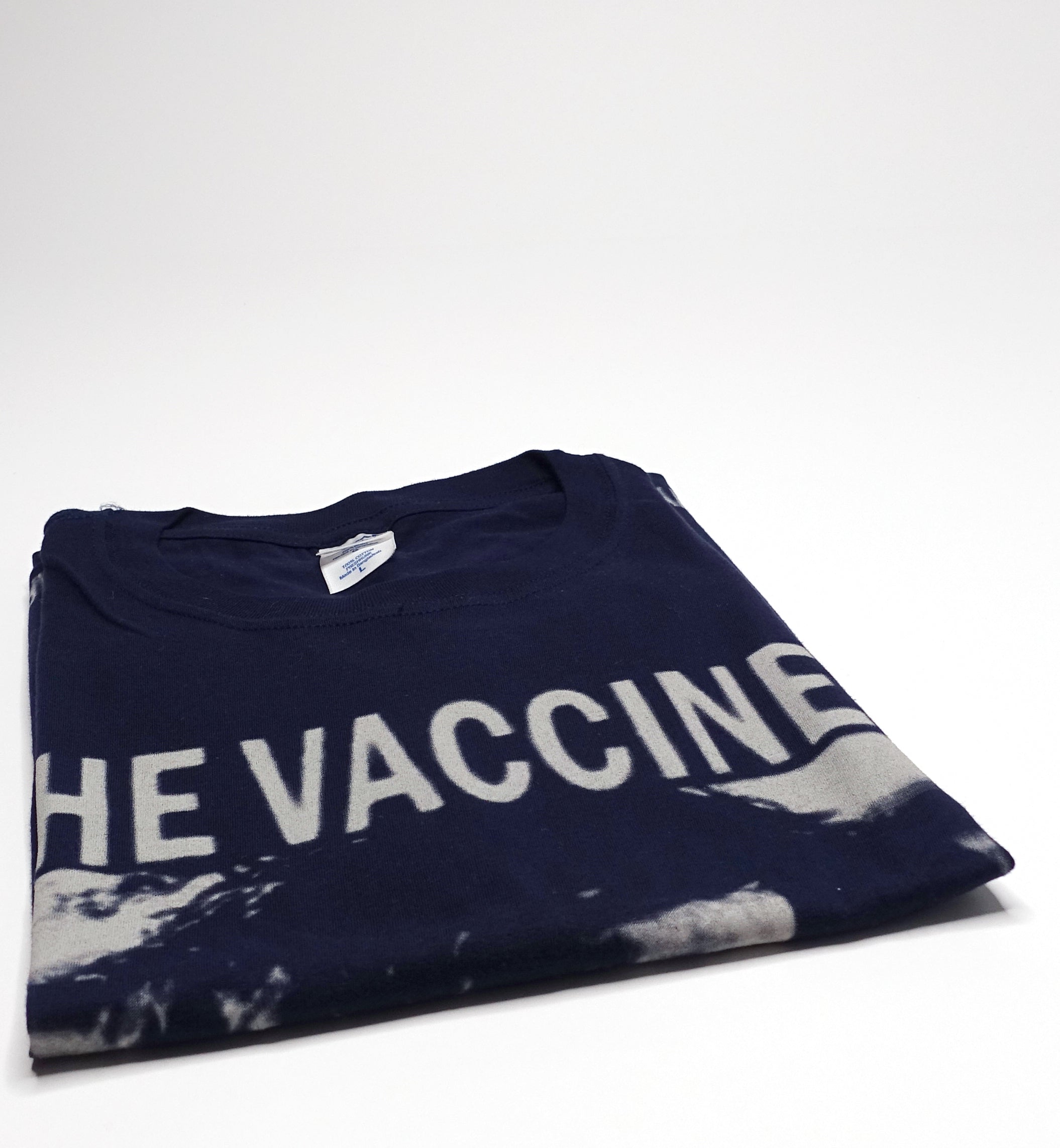Vaccines - Two Mars Debaser 2012 Tour Shirt Size Large