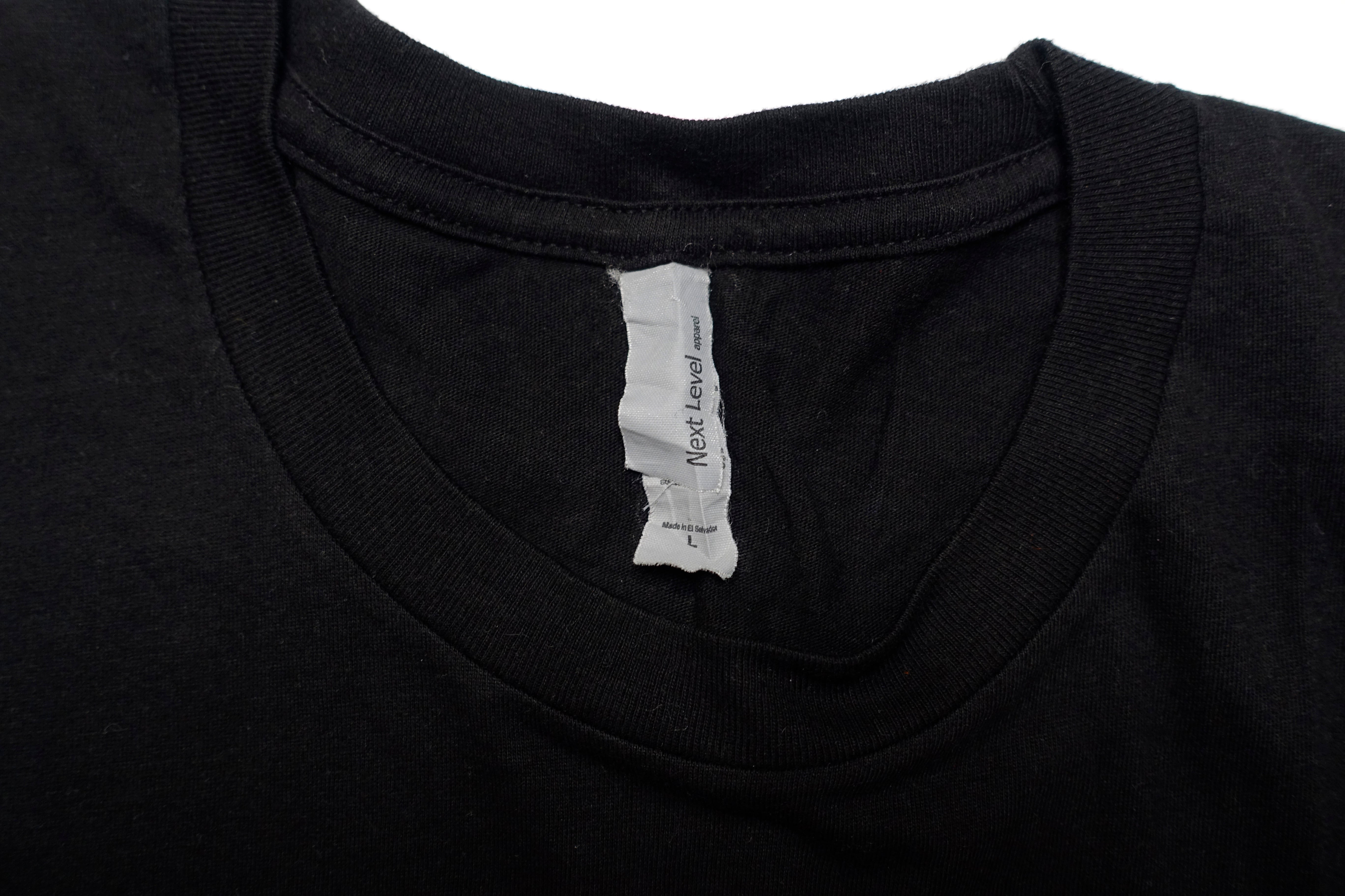 Wavves – Nirvana & Charles Barkley Tour Shirt Size Large