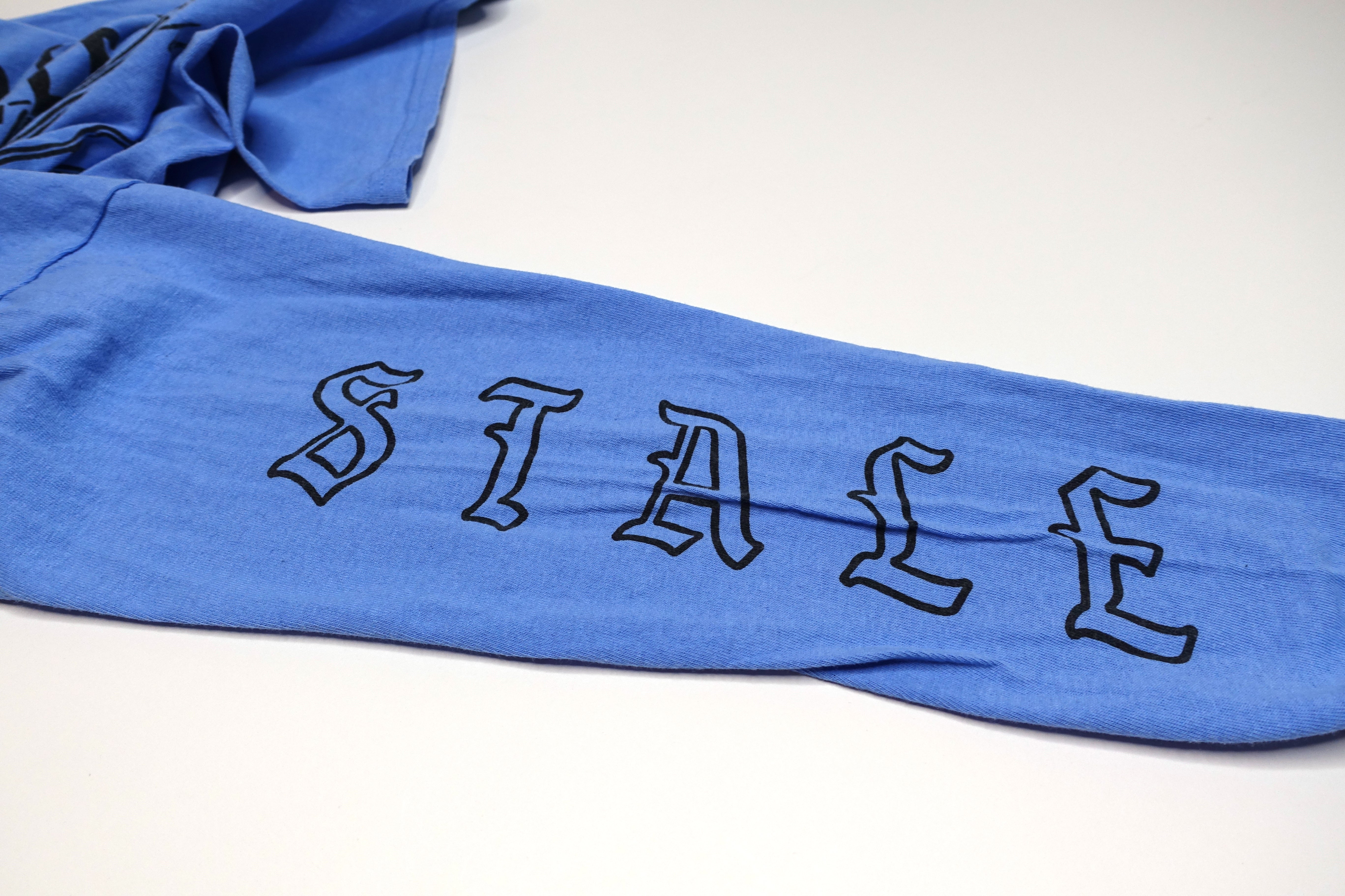 Defeater – Defeater 2019 Long Sleeve Tour Shirt Size Small