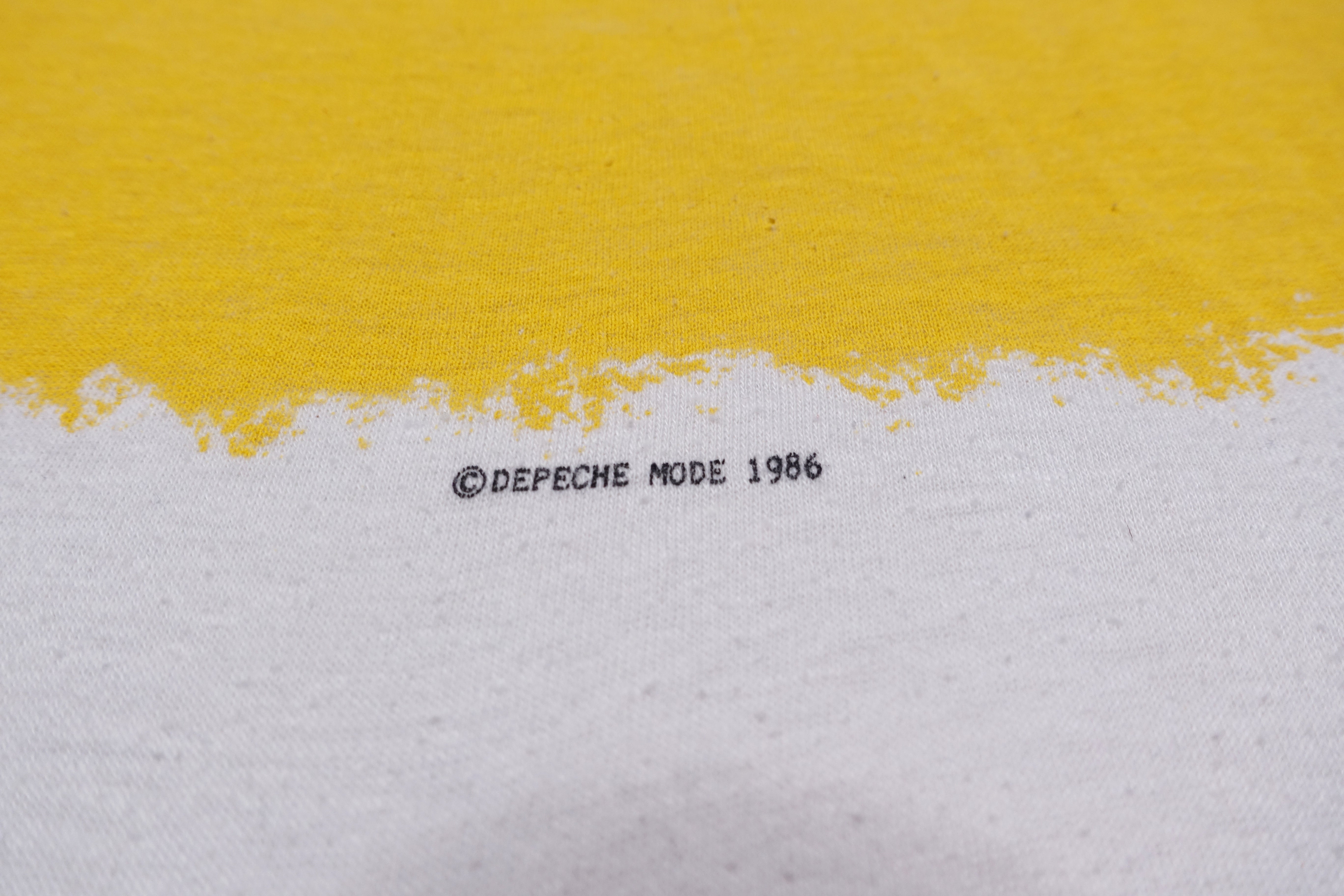 Depeche Mode – Black Celebration 1986 Tour Shirt Size Large