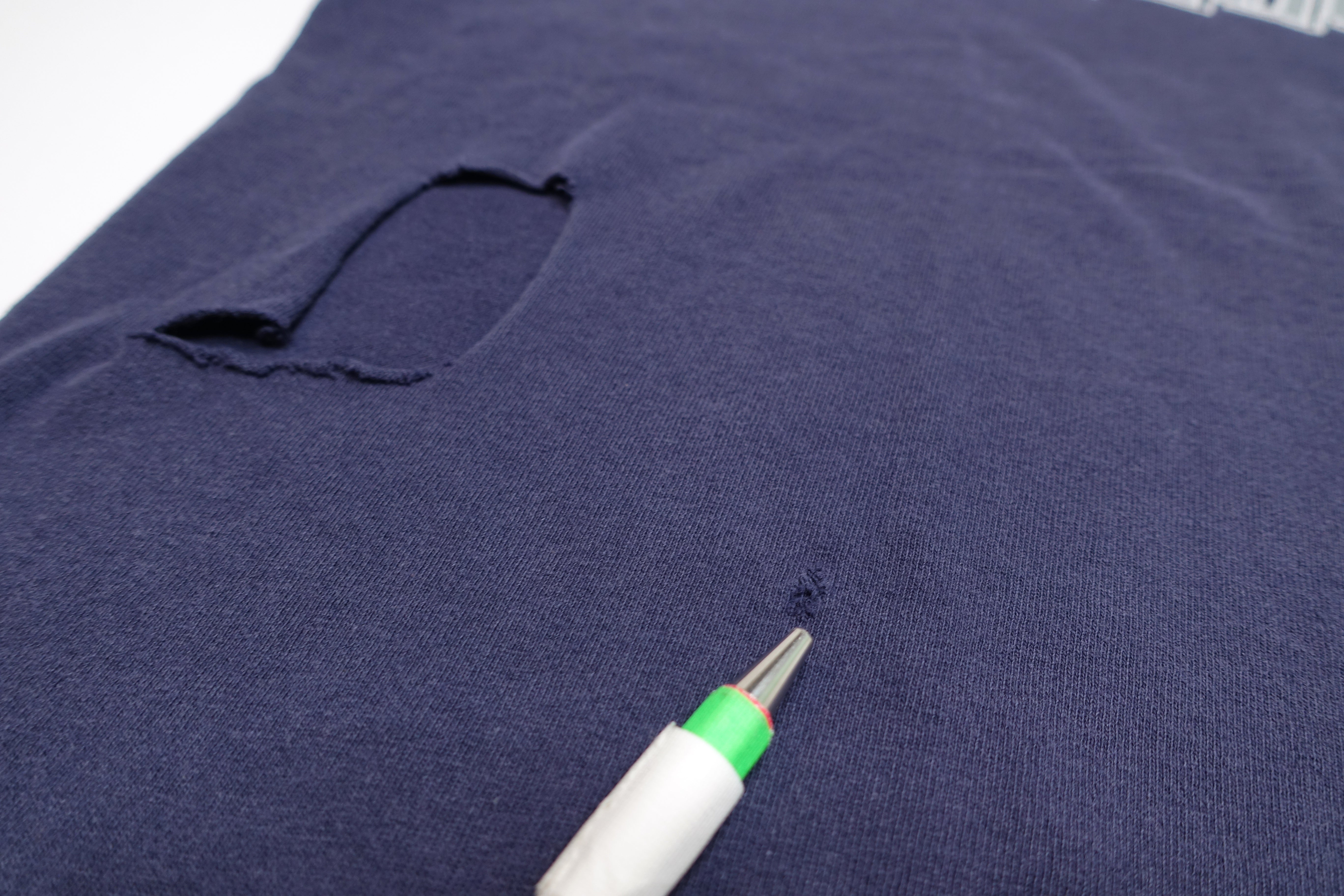 Hook-Ups Skateboards - Jeremy Klein Japanese Logo 90's Shirt Size Large