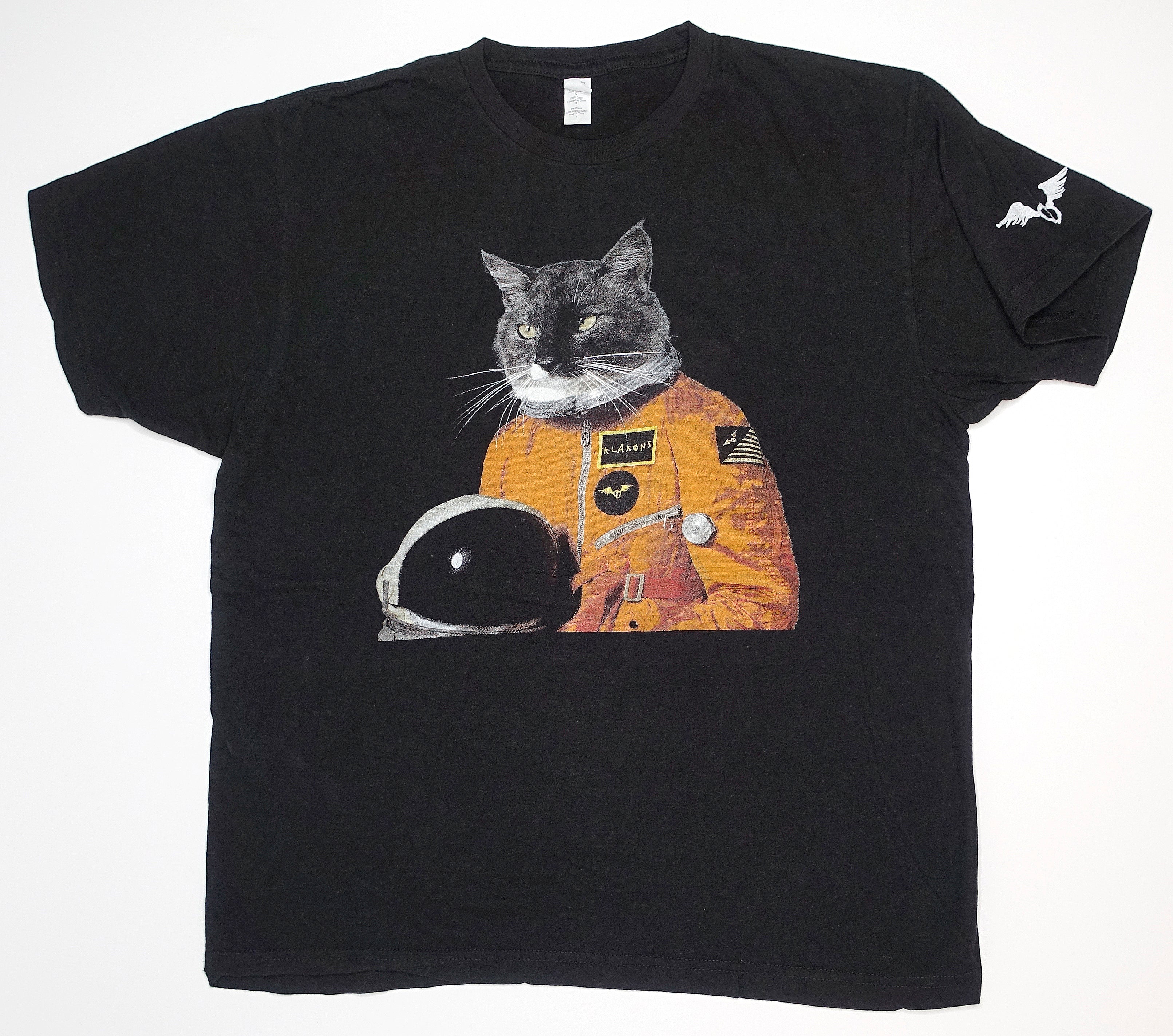 Klaxons – Surfing The Void 2010 Tour Shirt Size Large