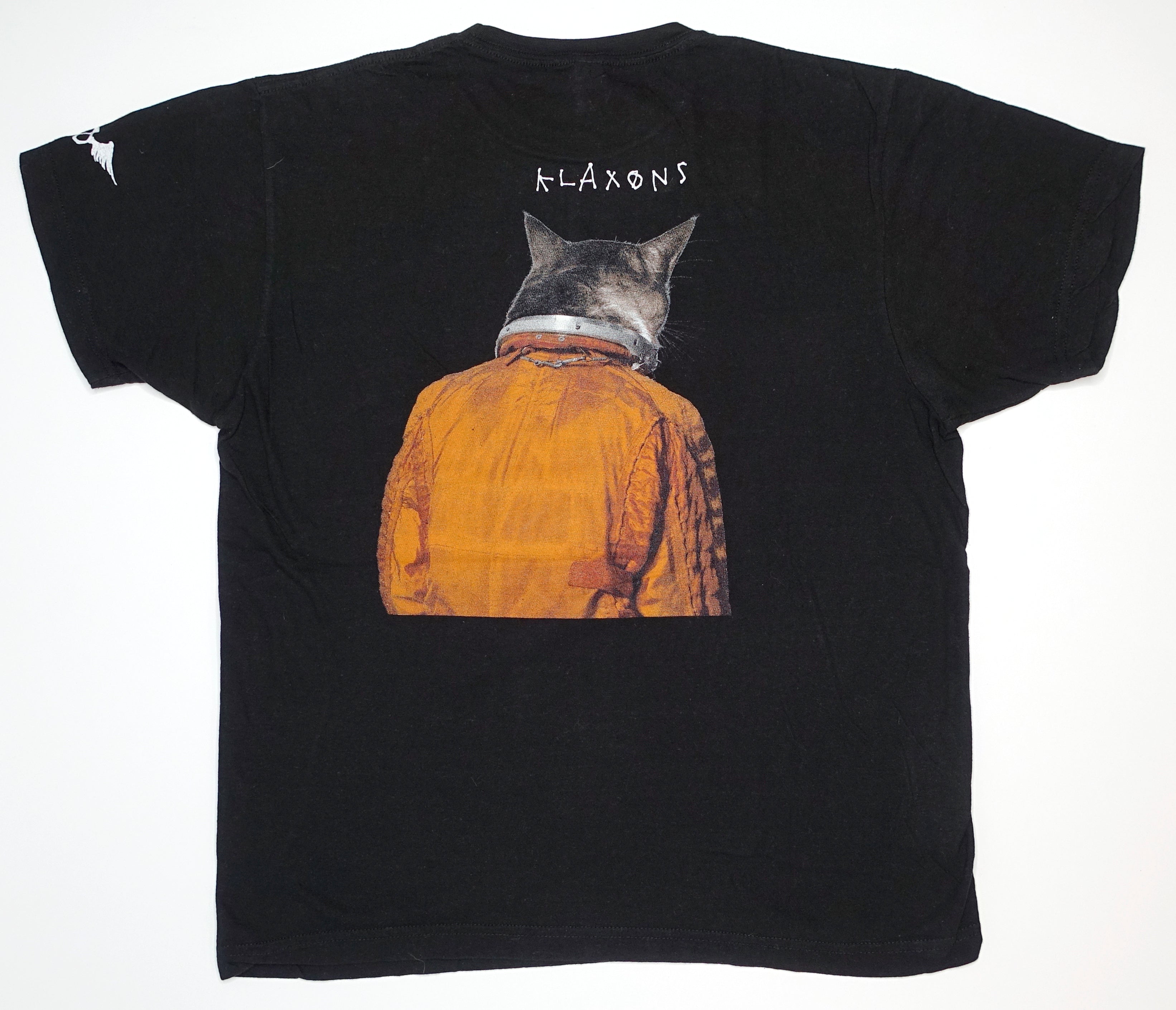 Klaxons – Surfing The Void 2010 Tour Shirt Size Large