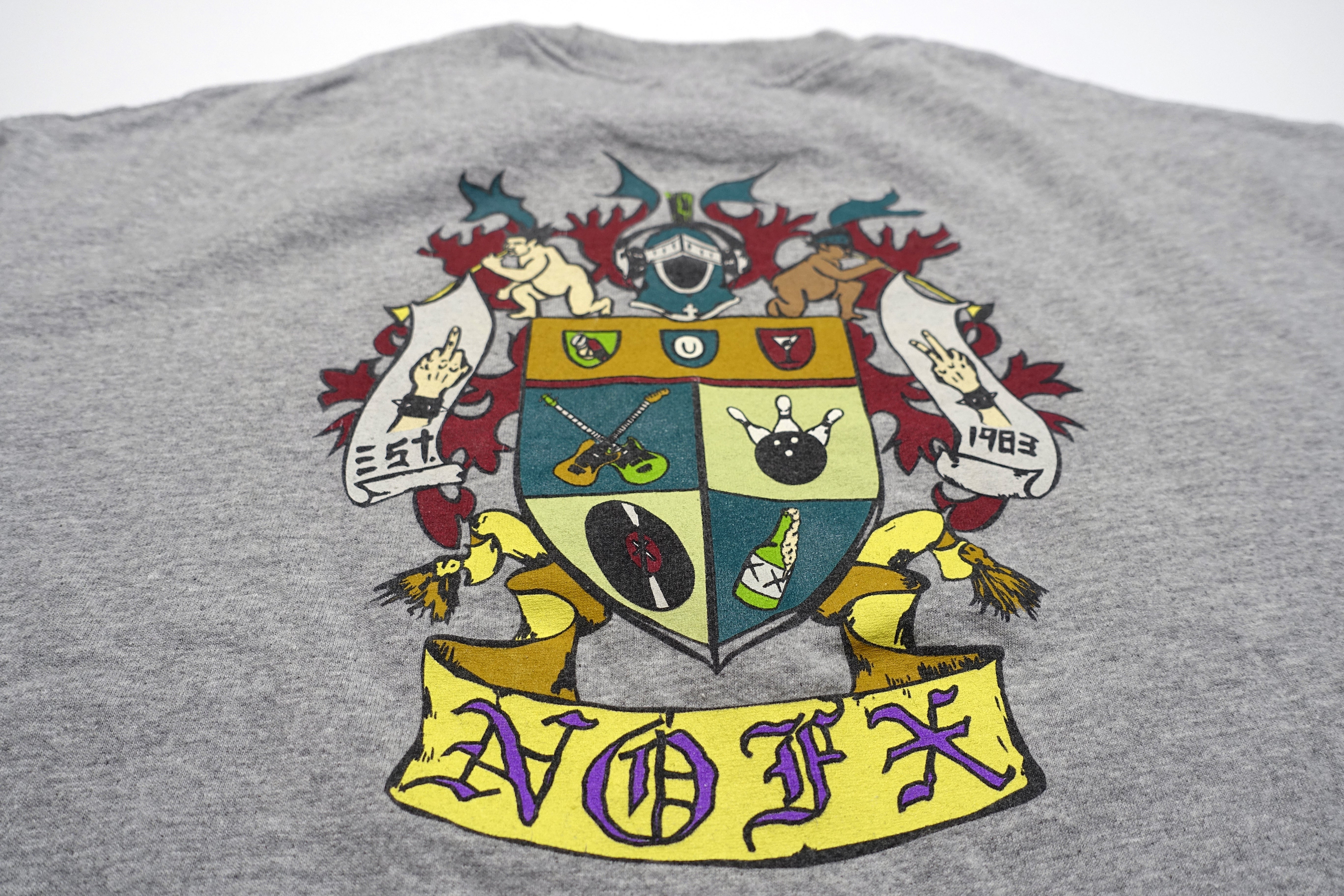 NOFX - Punk Crest / Wolves In Wolves' Clothing 2006 Tour Shirt Size XL