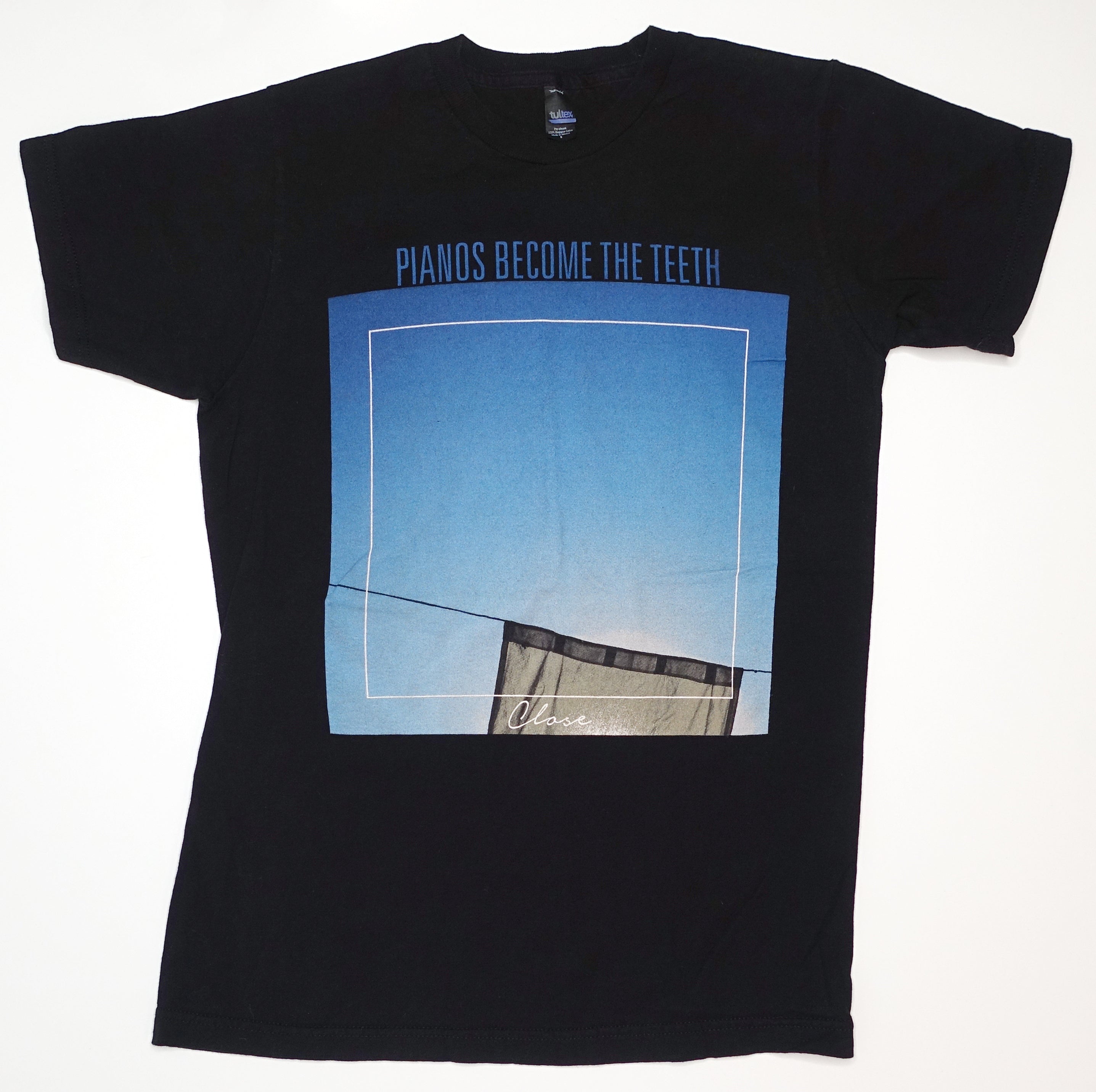 Pianos Become The Teeth - Close 2015 Tour Shirt Size Small