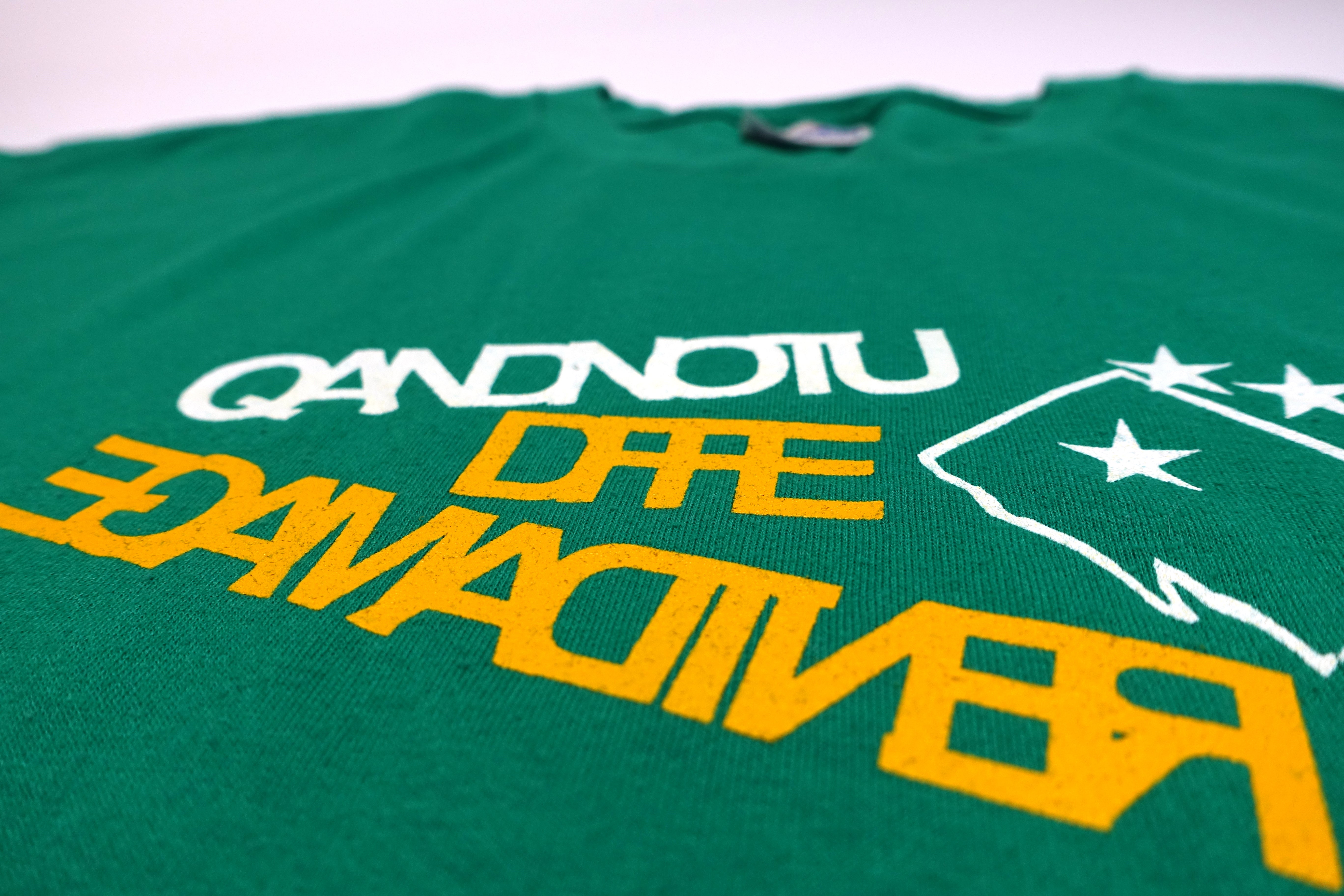 Q And Not U - Different Damage D.C. State 2002 Tour Shirt Size Large