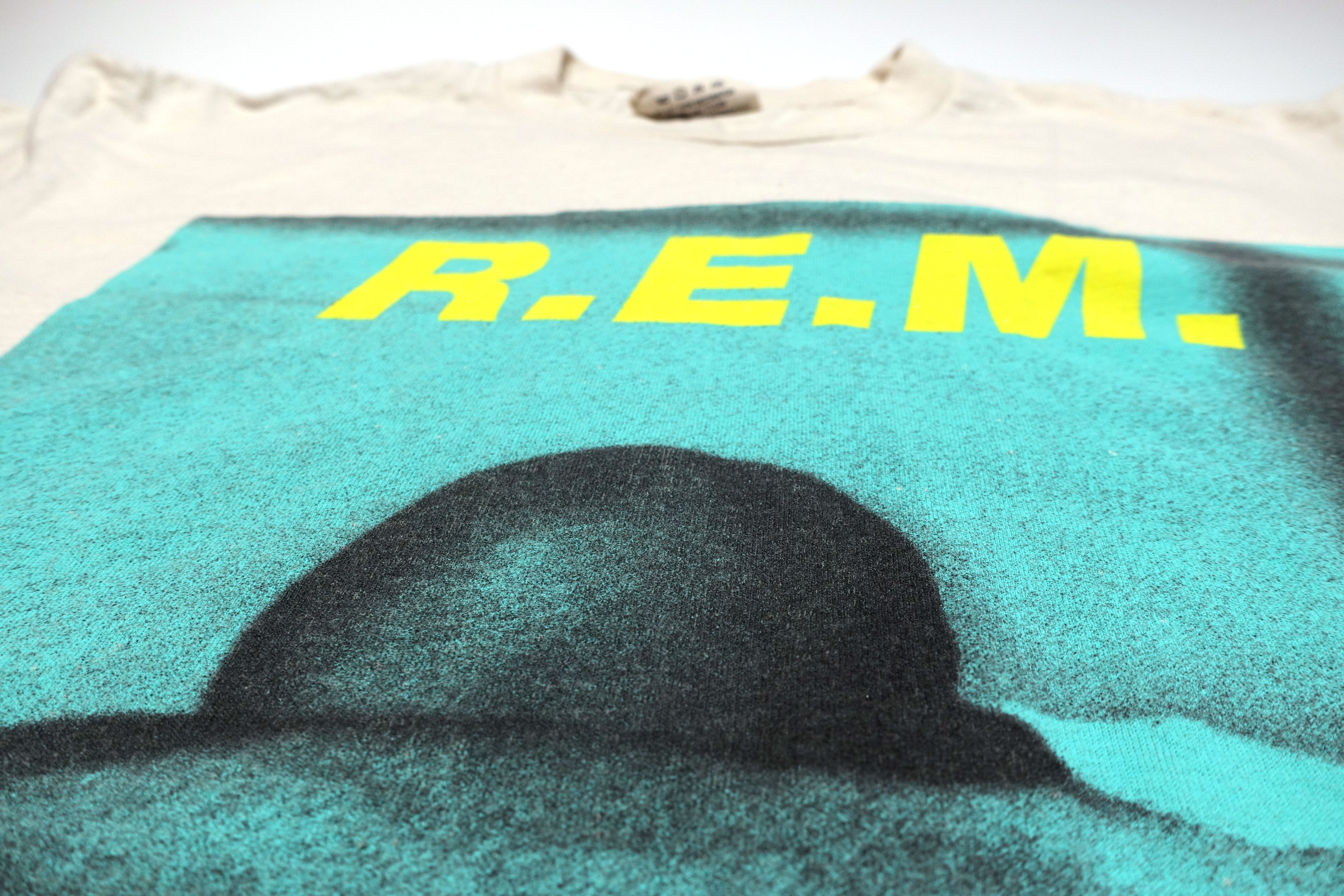 R.E.M. – Stipe Monster 1995 World Tour Shirt Size Large