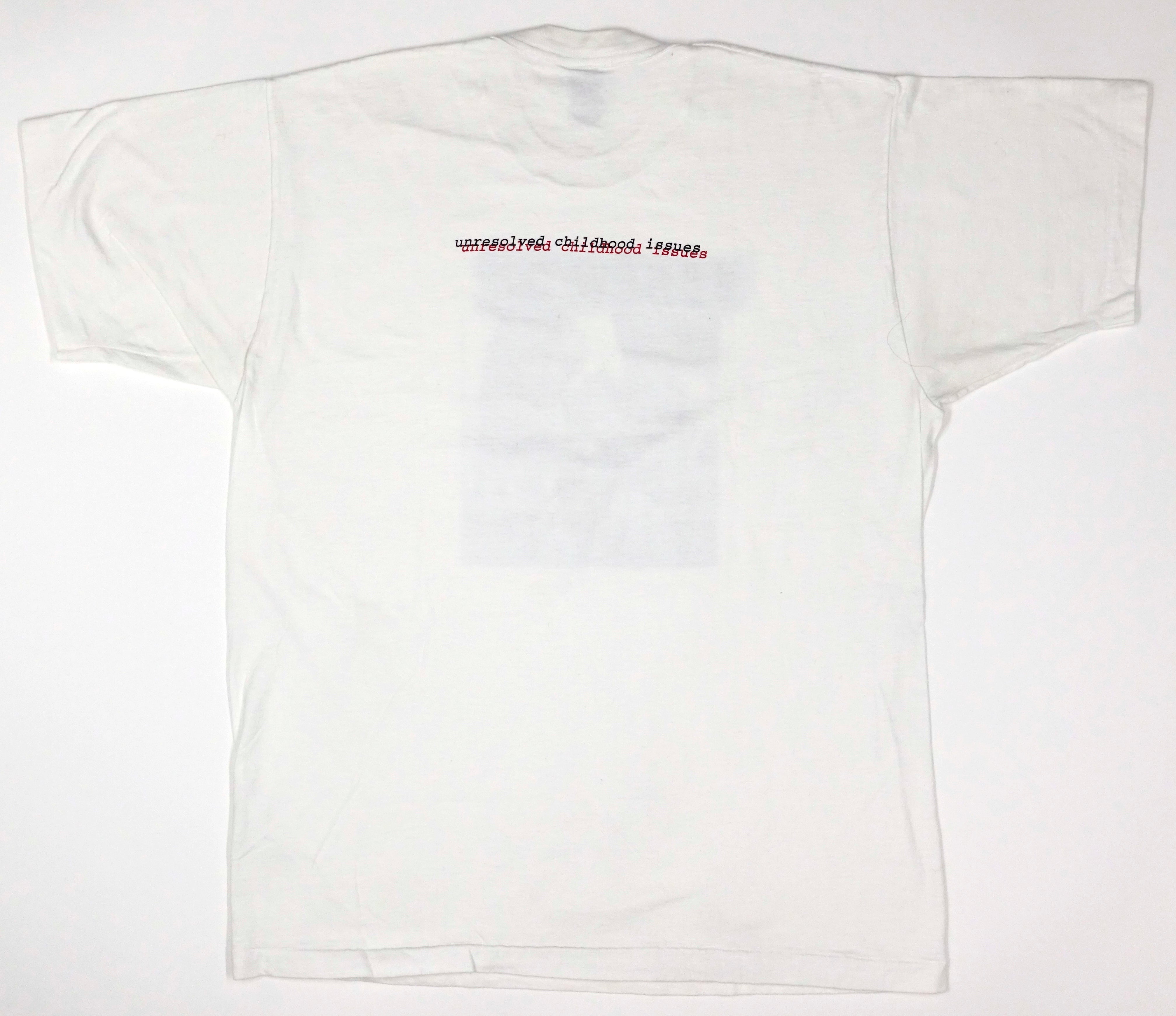 Screw 32 – Unresolved Childhood Issues 1995 Tour Shirt Size XL