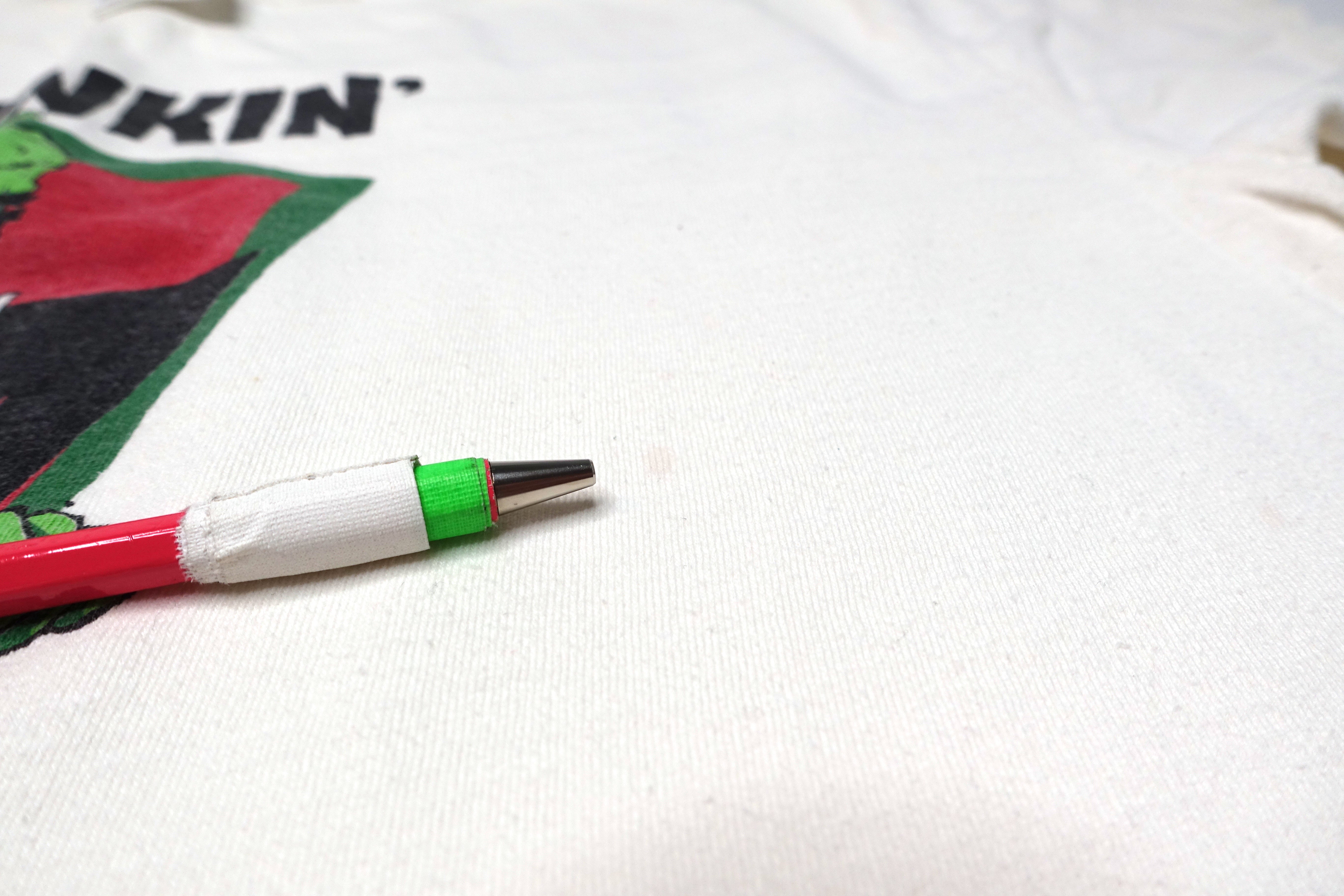 Skankin' Pickle – Two Tone Pickle 90's Tour Shirt Size Large