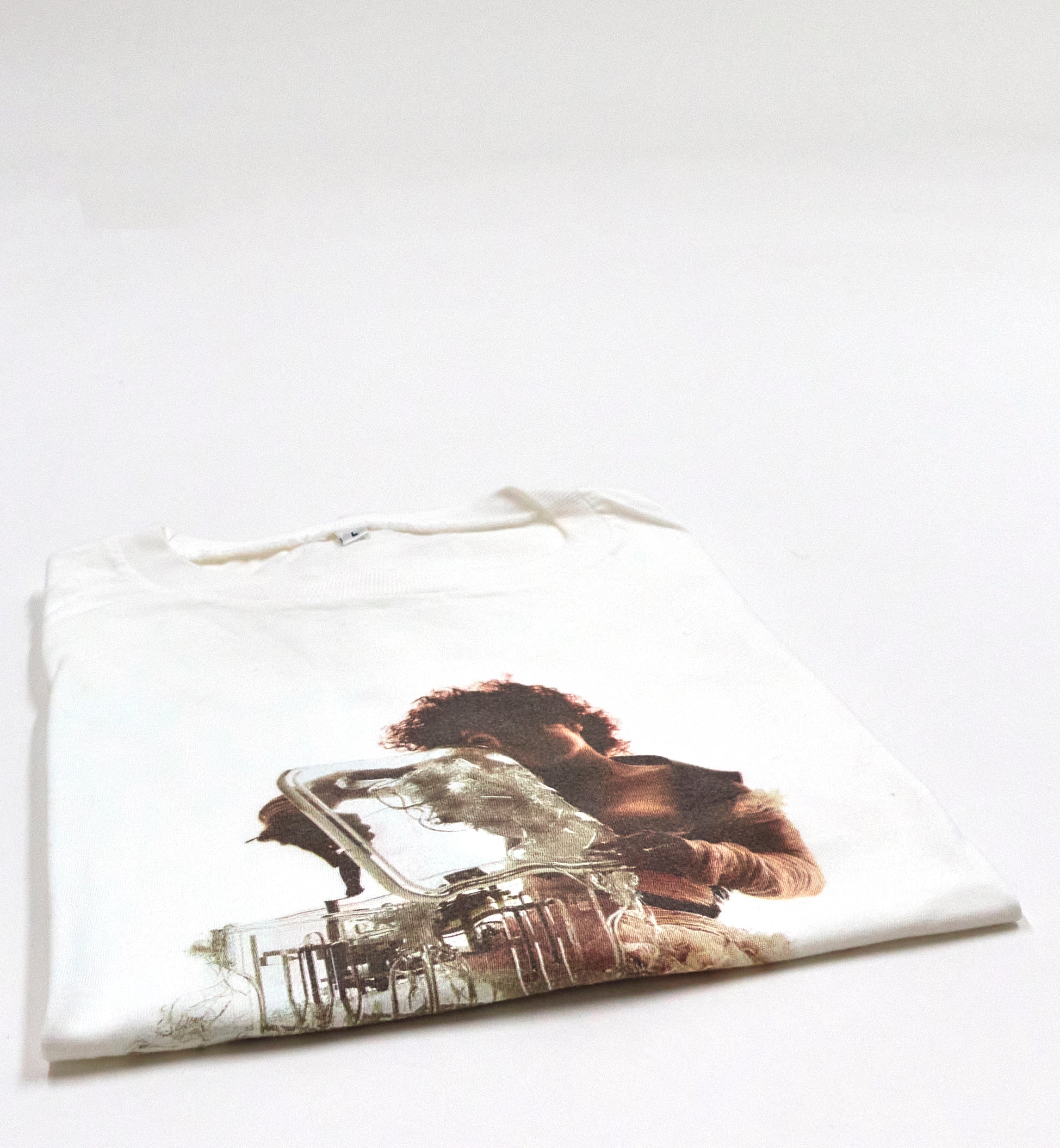 Björk - Music Box 2015 Tour Shirt Size Large