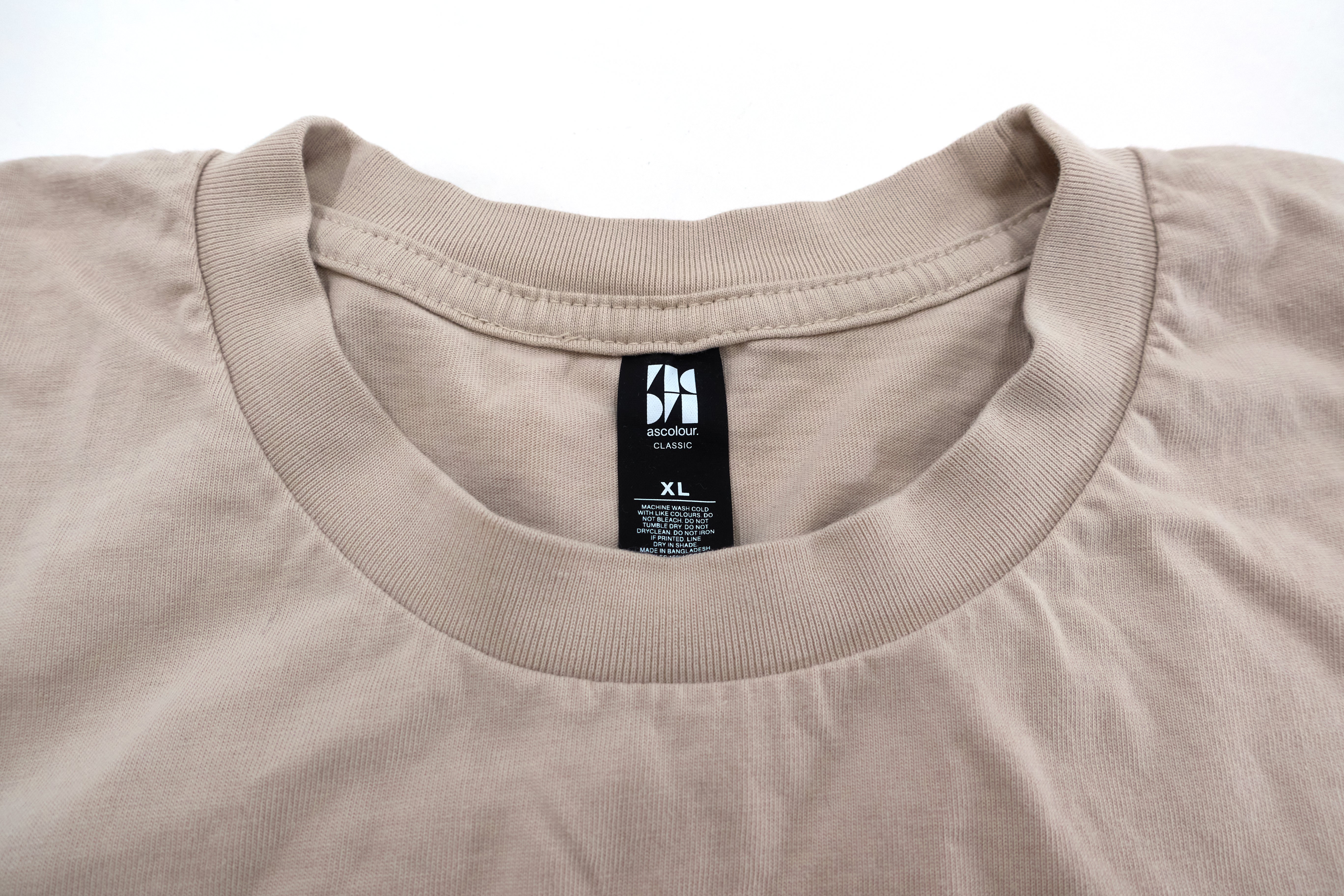 Caribou ‎– Honey by Varylab 2024 Tour Shirt Size XL