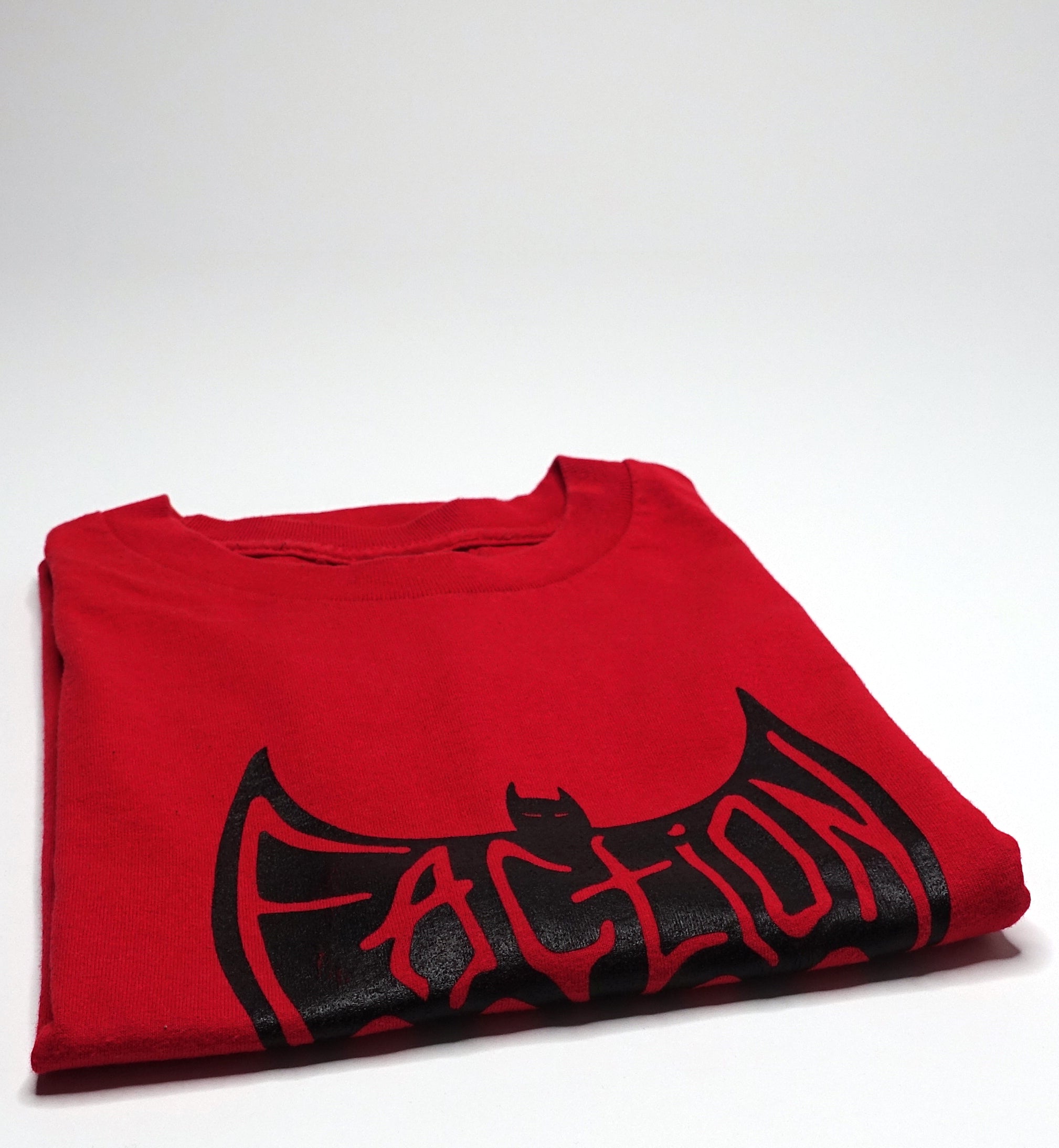 the Faction ‎– Faction Bat 90's Sessions Red Shirt Size Large