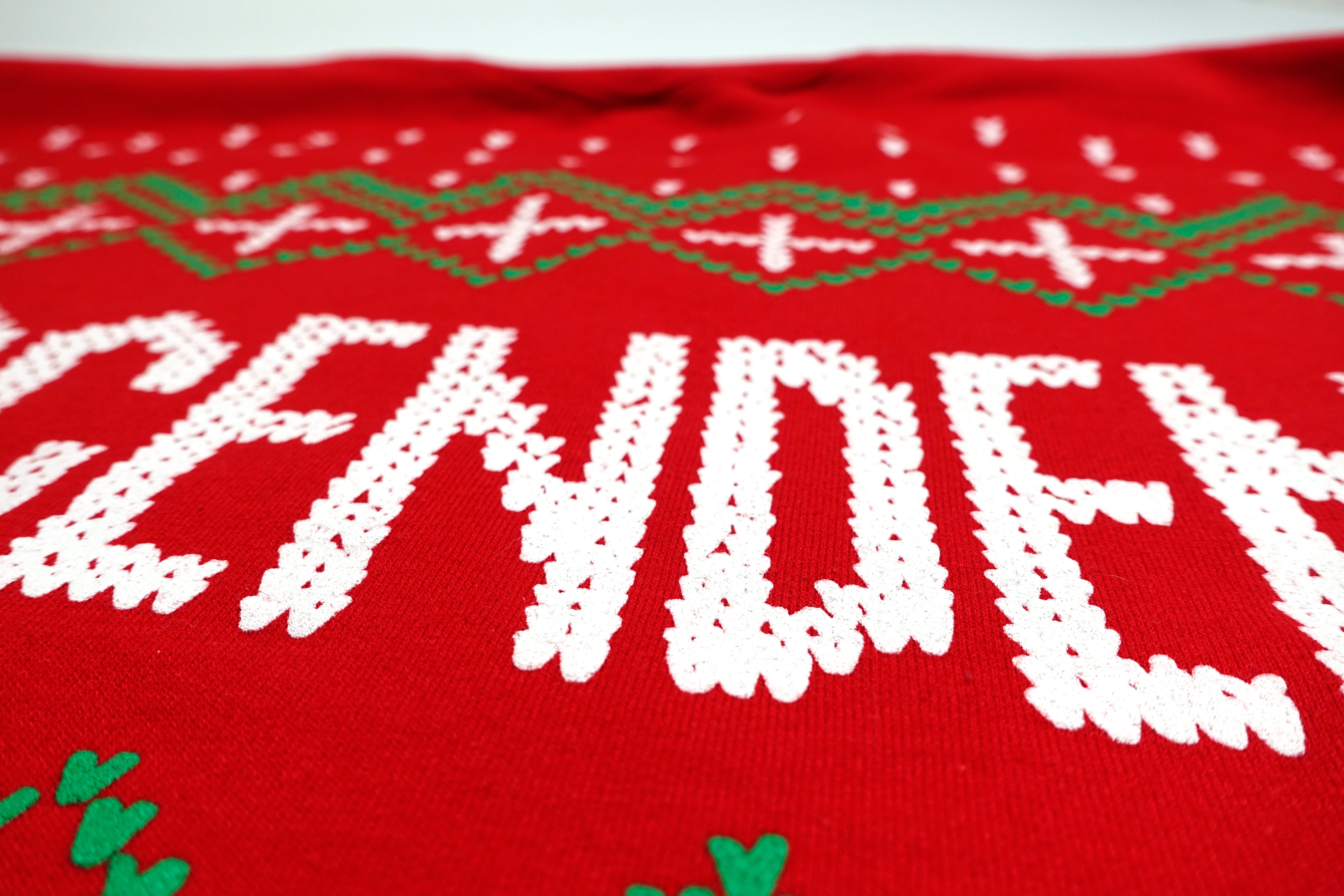 Descendents Christmas Holiday Red Crew Neck Sweat Shirt Size Large