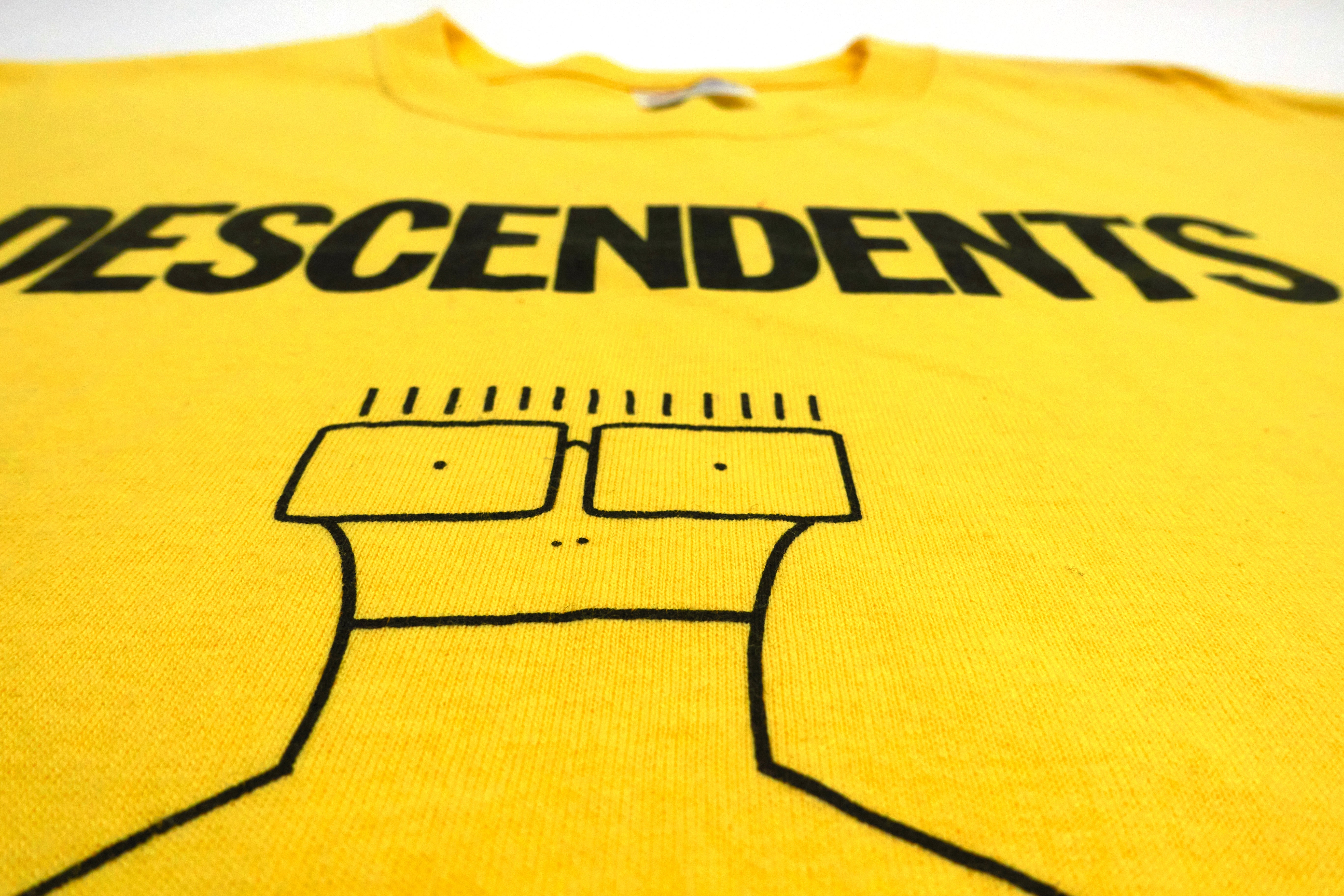 Descendents - I Don't Want To Grow Up Yellow Tour Shirt Size Large