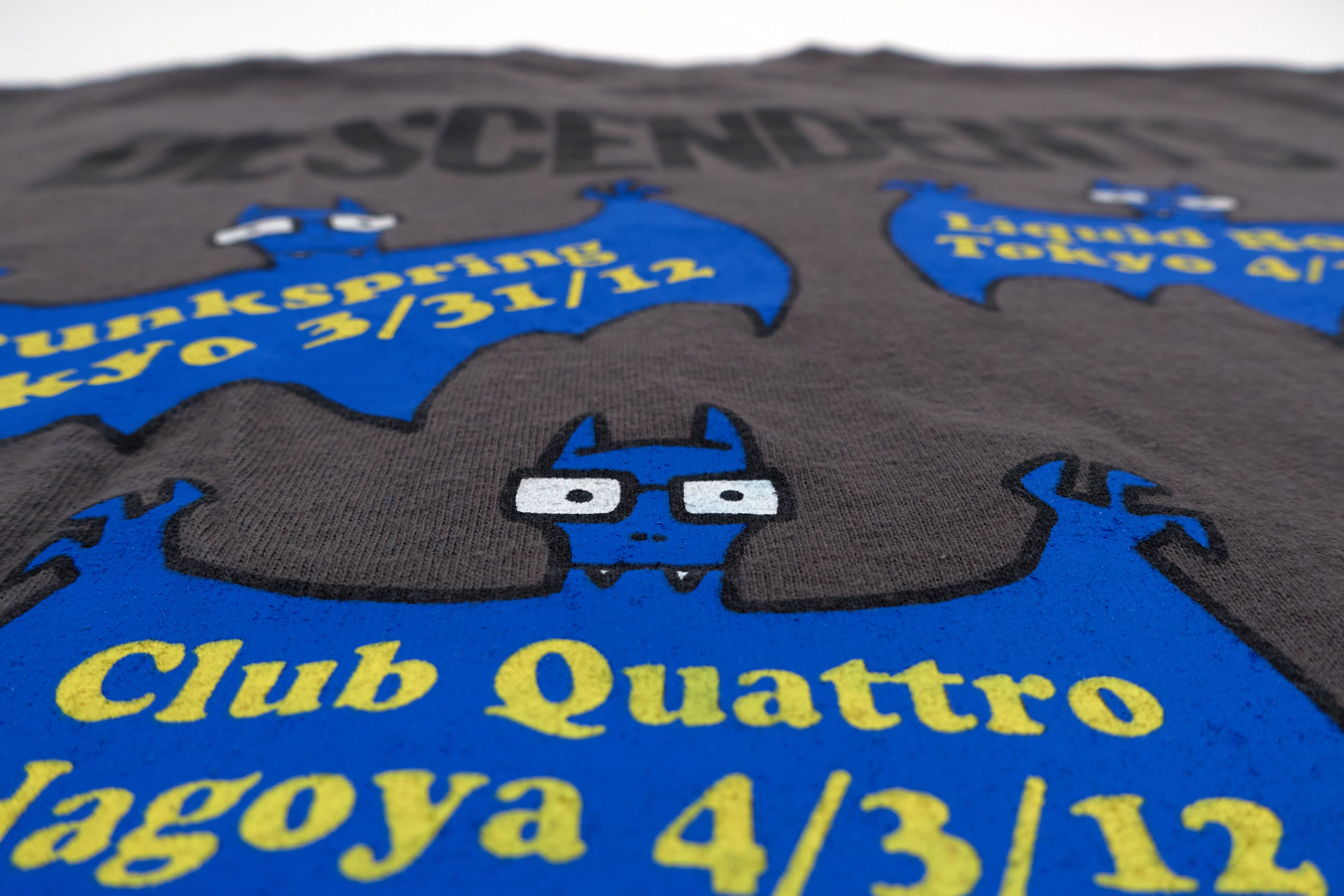 Descendents - Japan Bats 2012 Tour Shirt Size Medium
