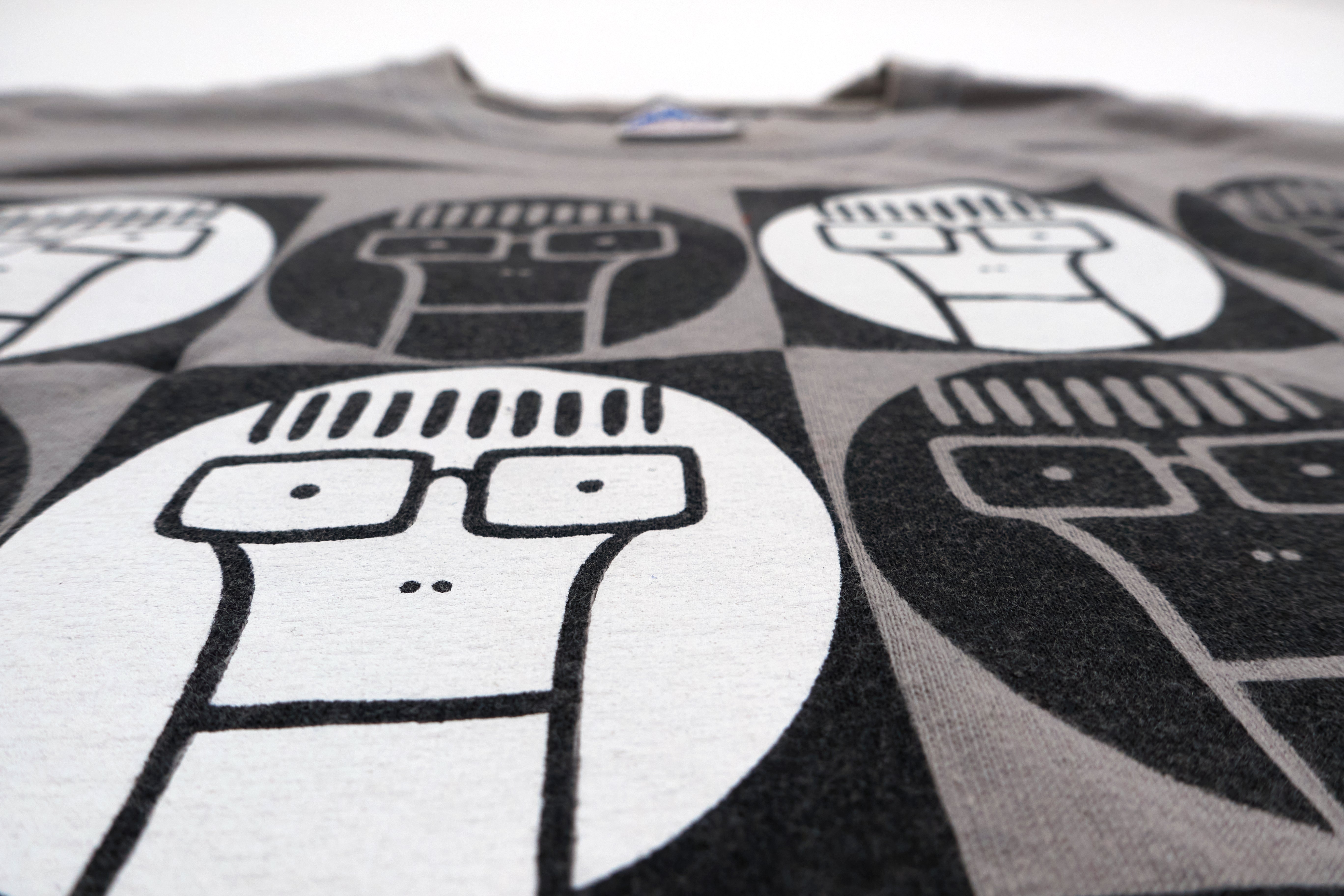 Descendents - Milo Circles Shirt Size Medium