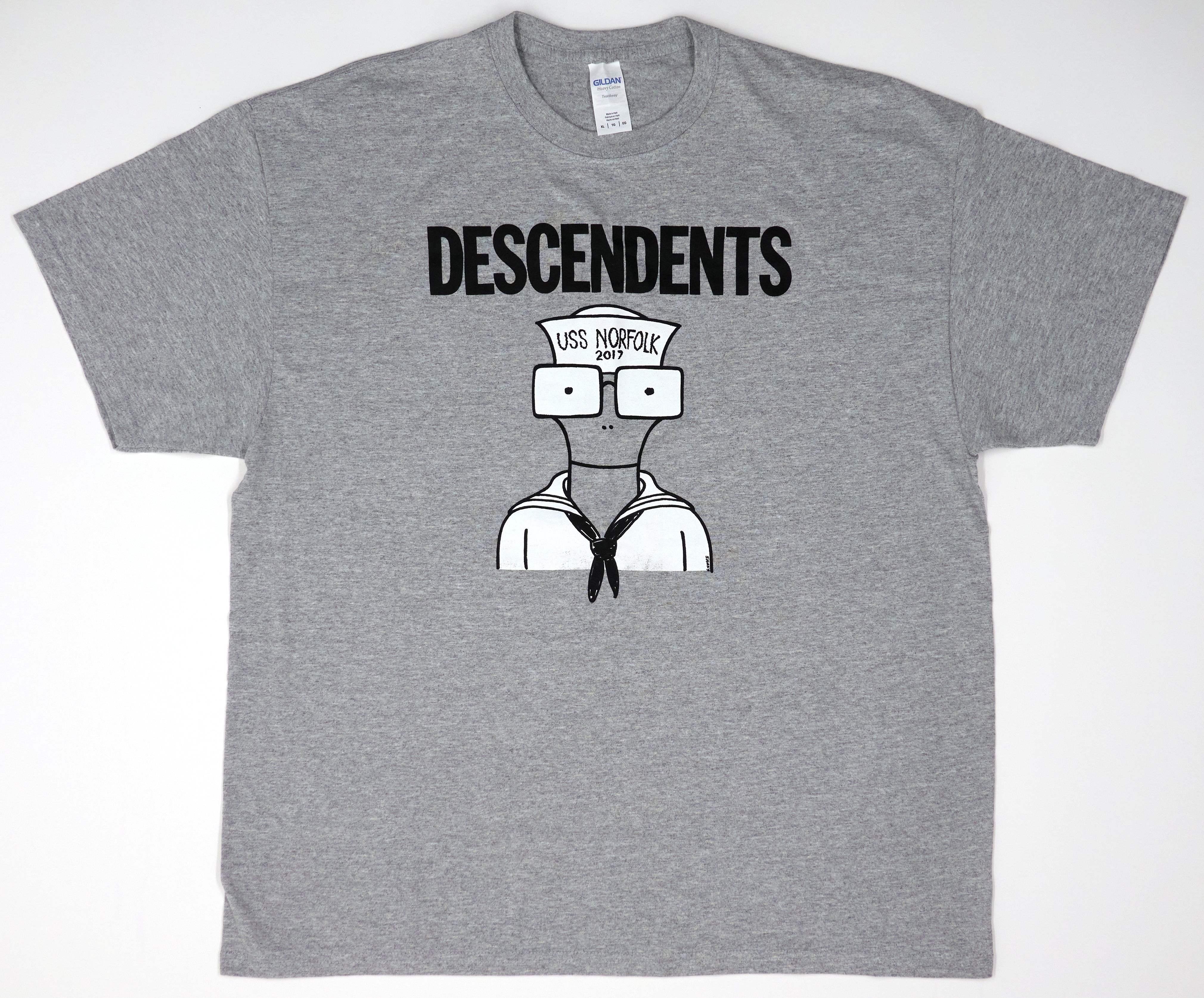 Descendents - Norfolk, VA 2017 Shirt Size XL
