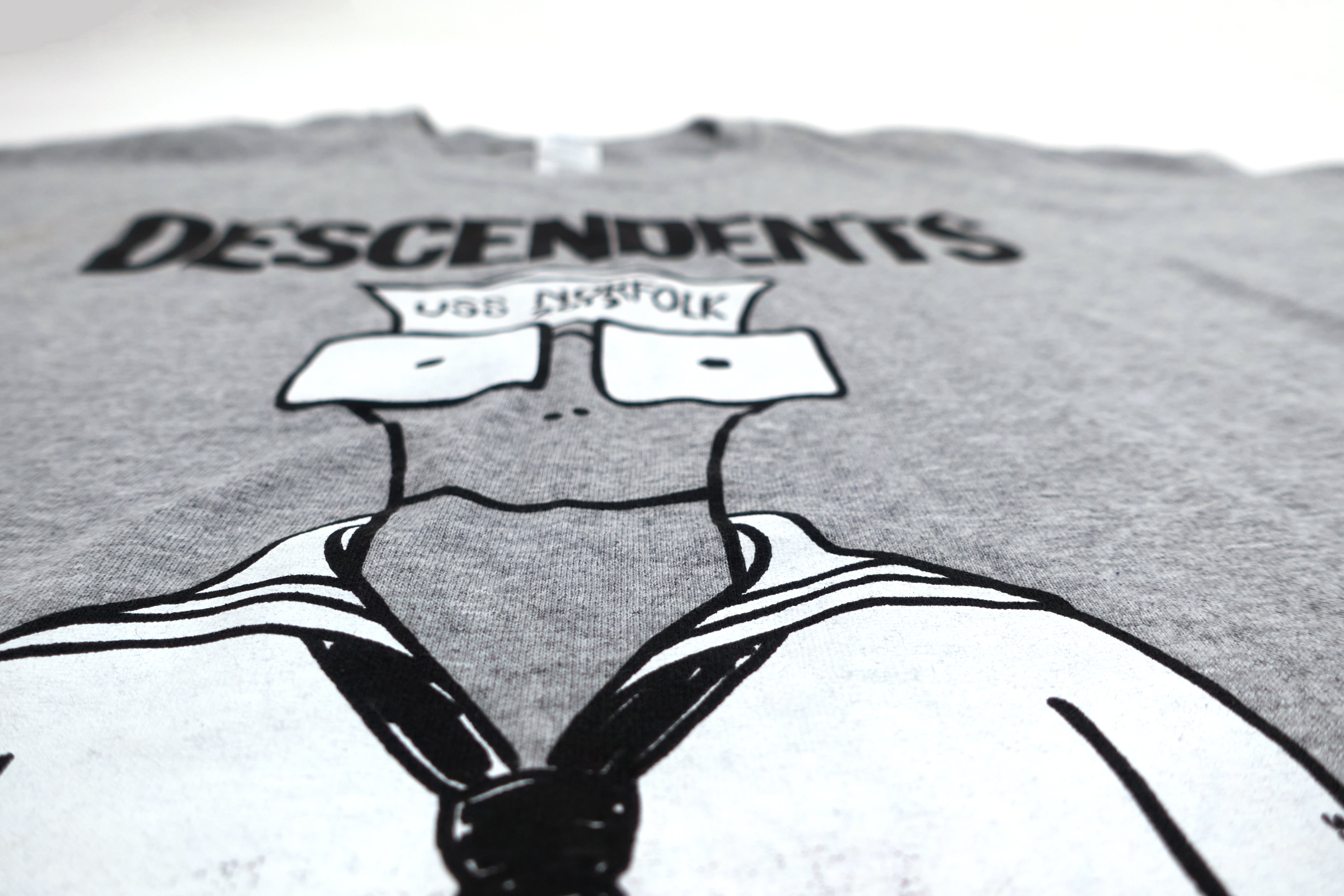 Descendents - Norfolk, VA 2017 Shirt Size XL