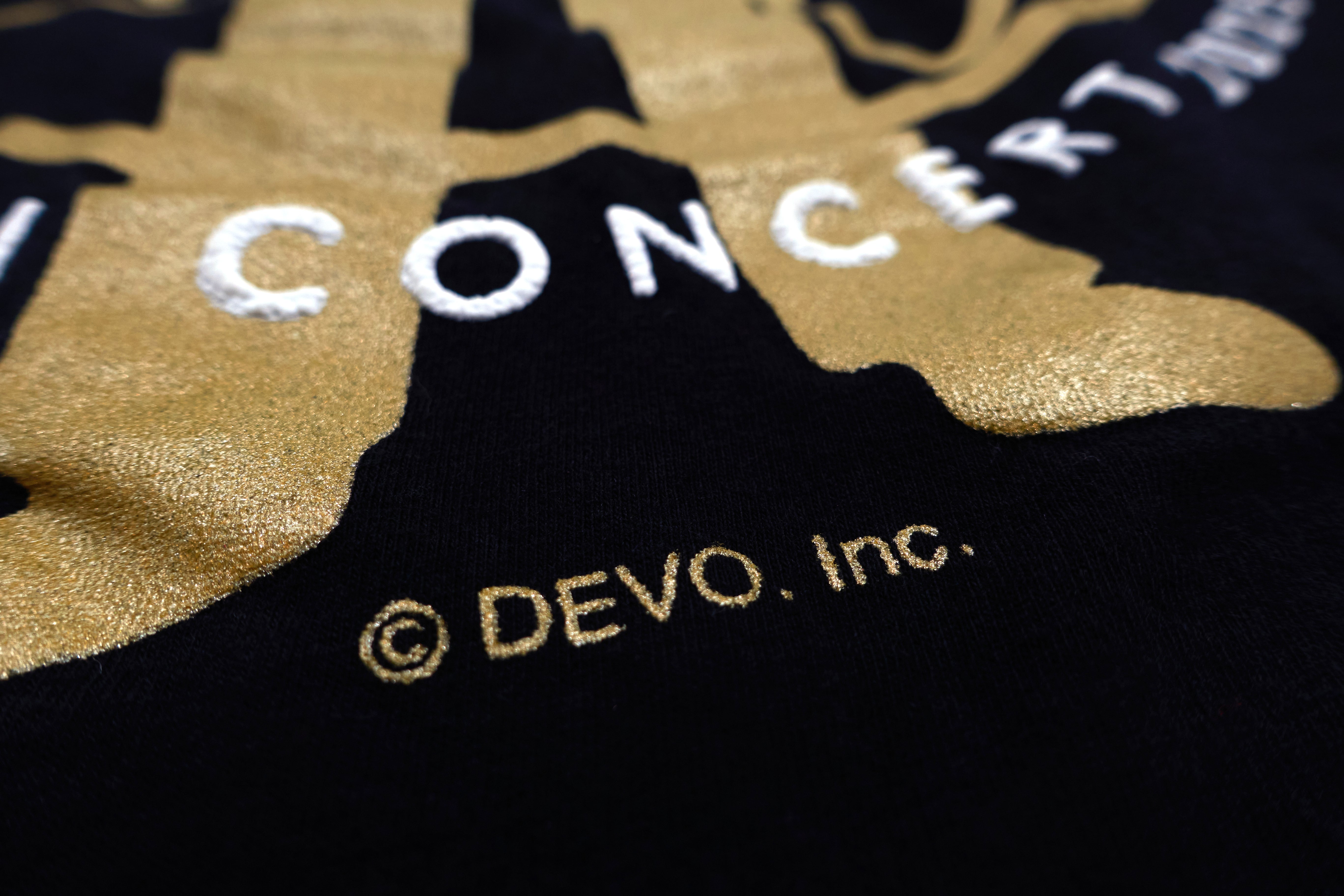 Devo – Fifty Years Of Devo-lution Spring / Summer 2025 Tour Shirt Size Large