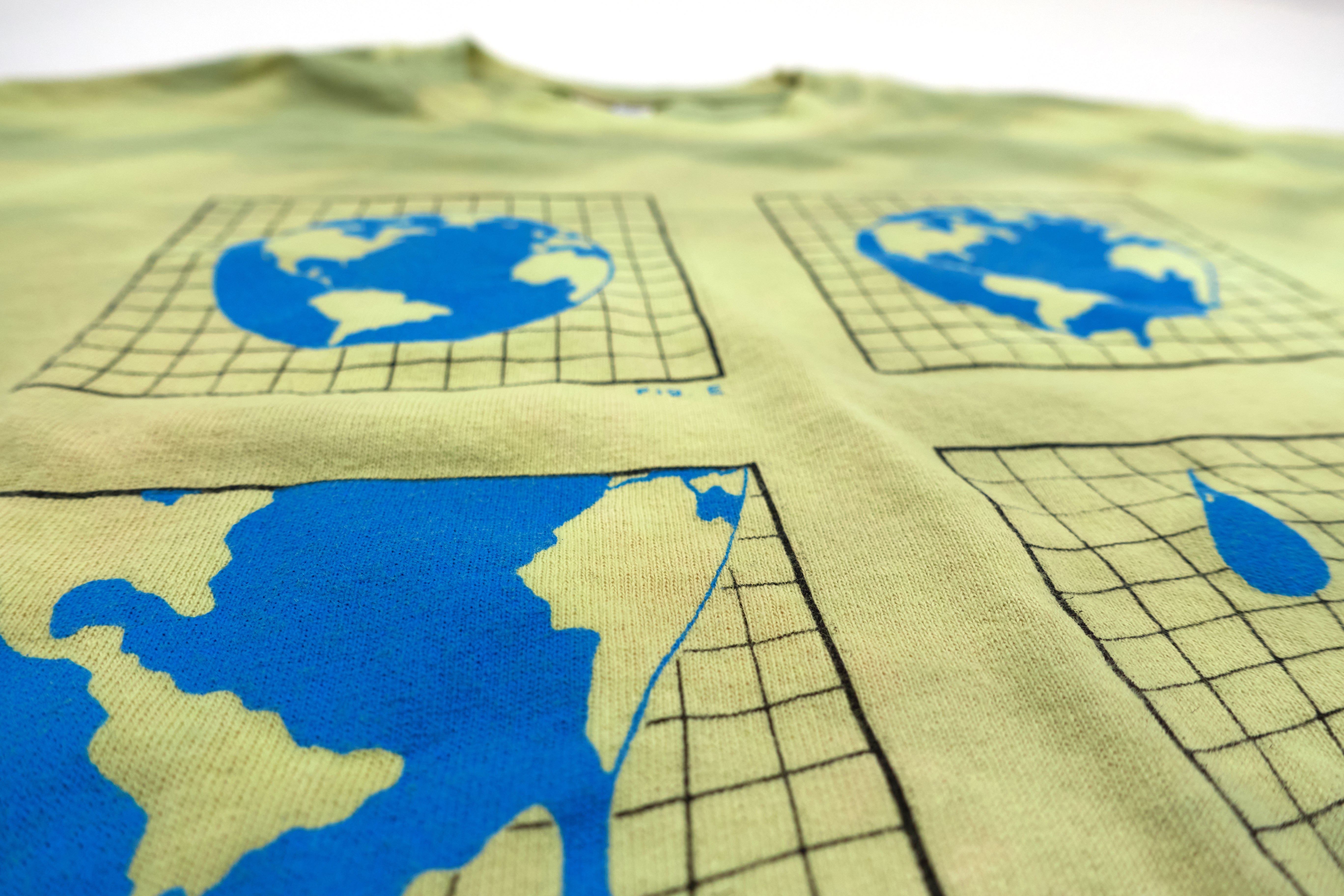 Empath – Environments Tour Shirt Size Small