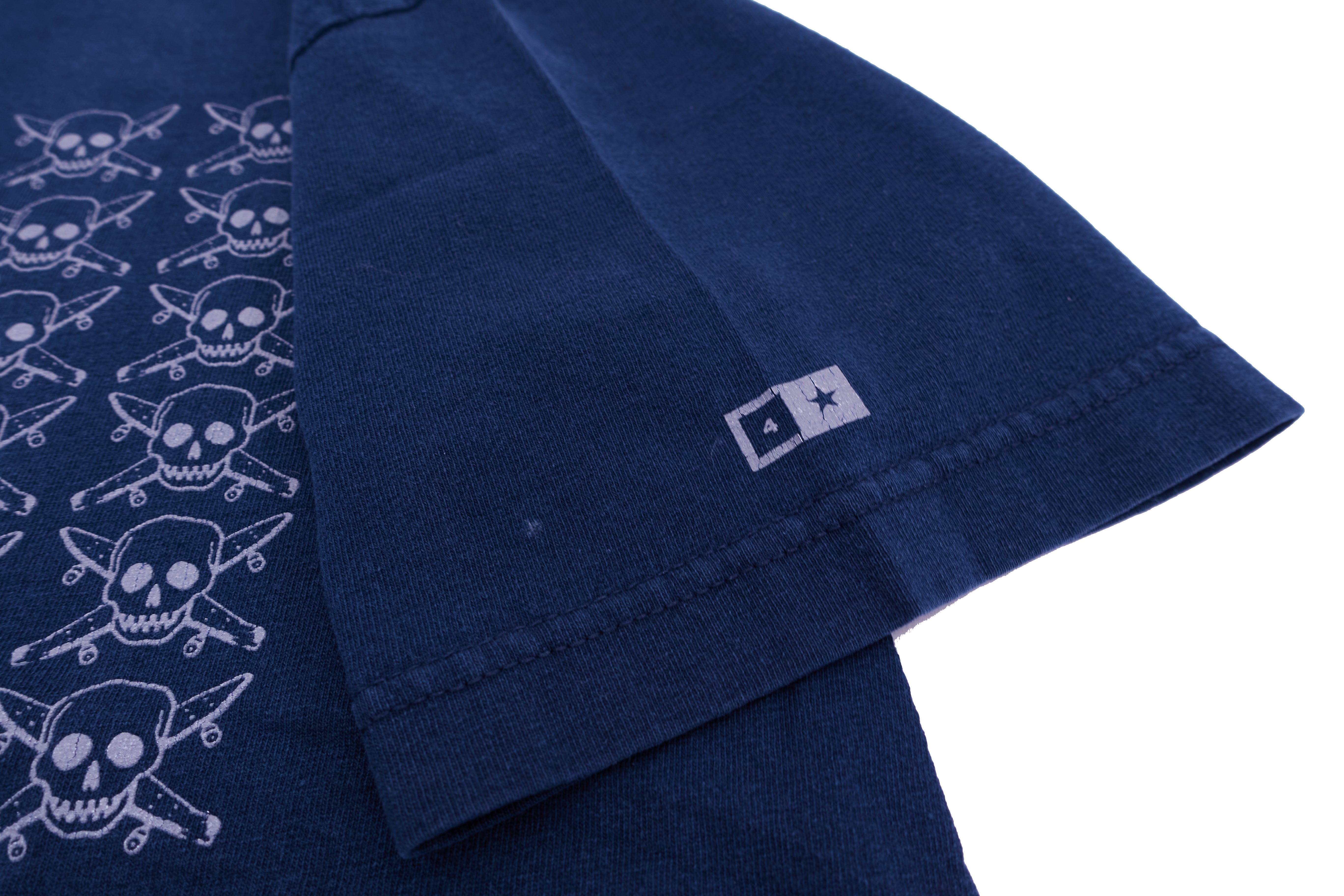 Four Star - 4Star Repeating Skull Logo Logo 00's Shirt Size Medium