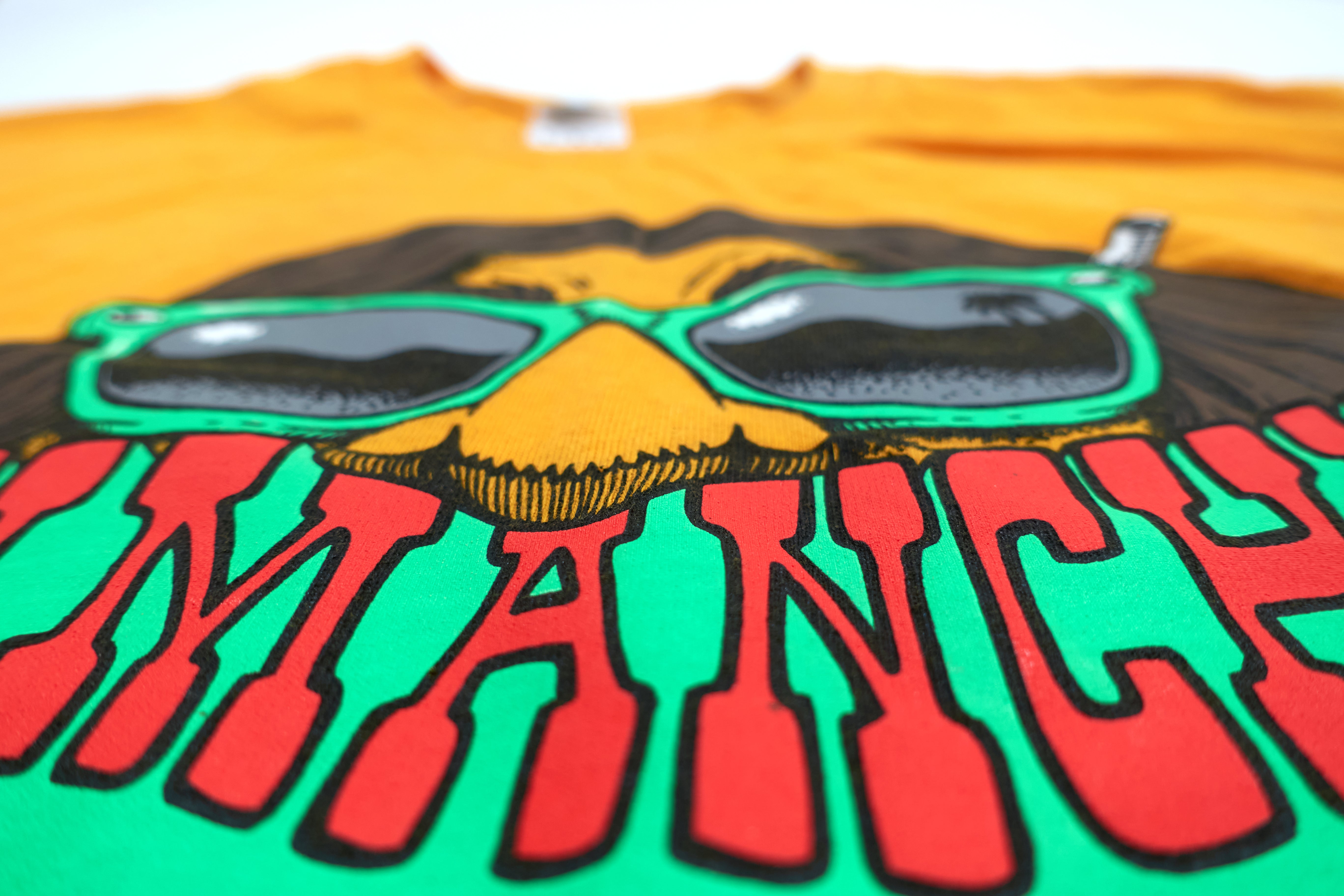 Fu Manchu - Shary Neptune Cocktail Tour Shirt Size Medium