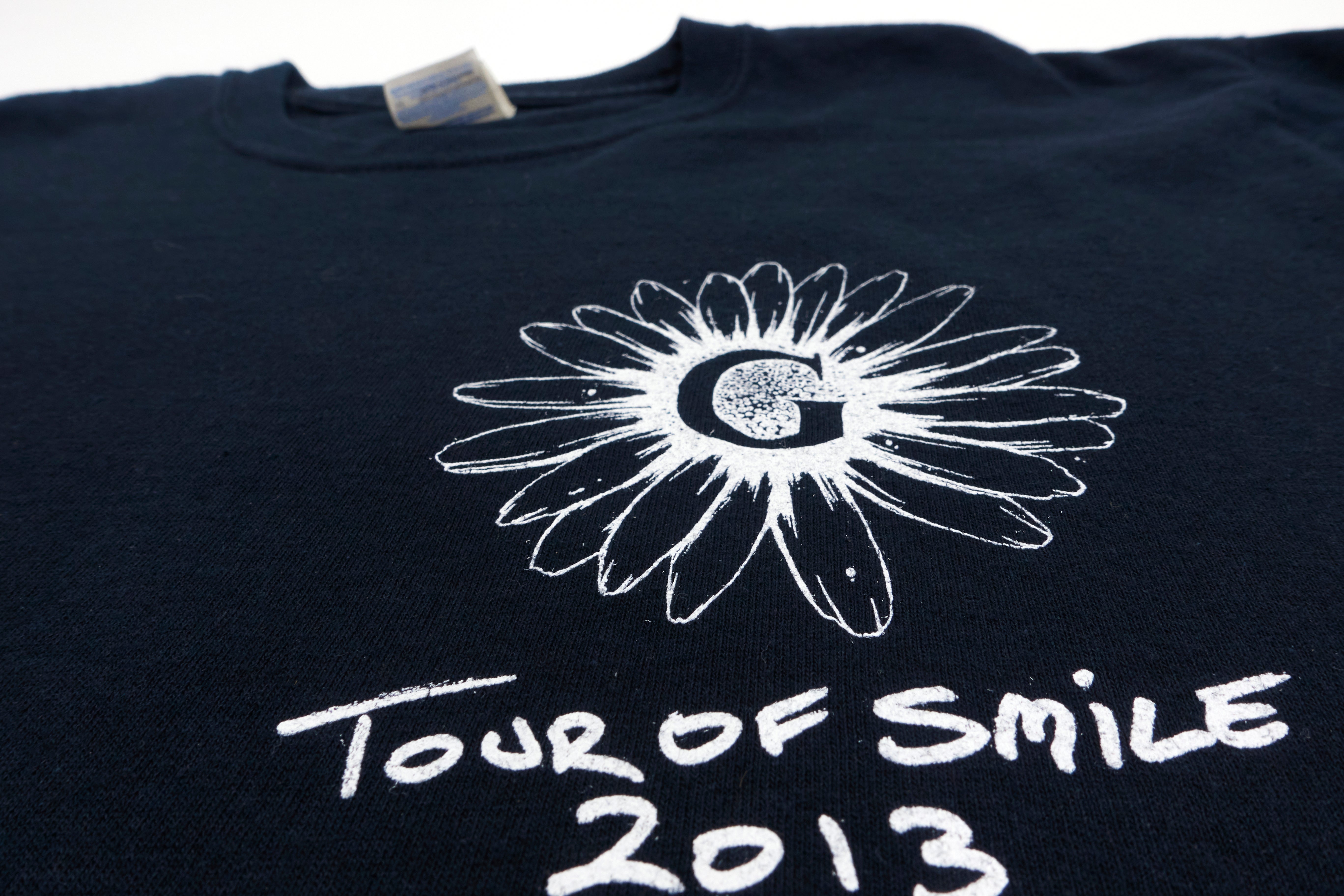 Give – Tour Of Smile 2013 Midwest Long Sleeve Tour Shirt Size Medium