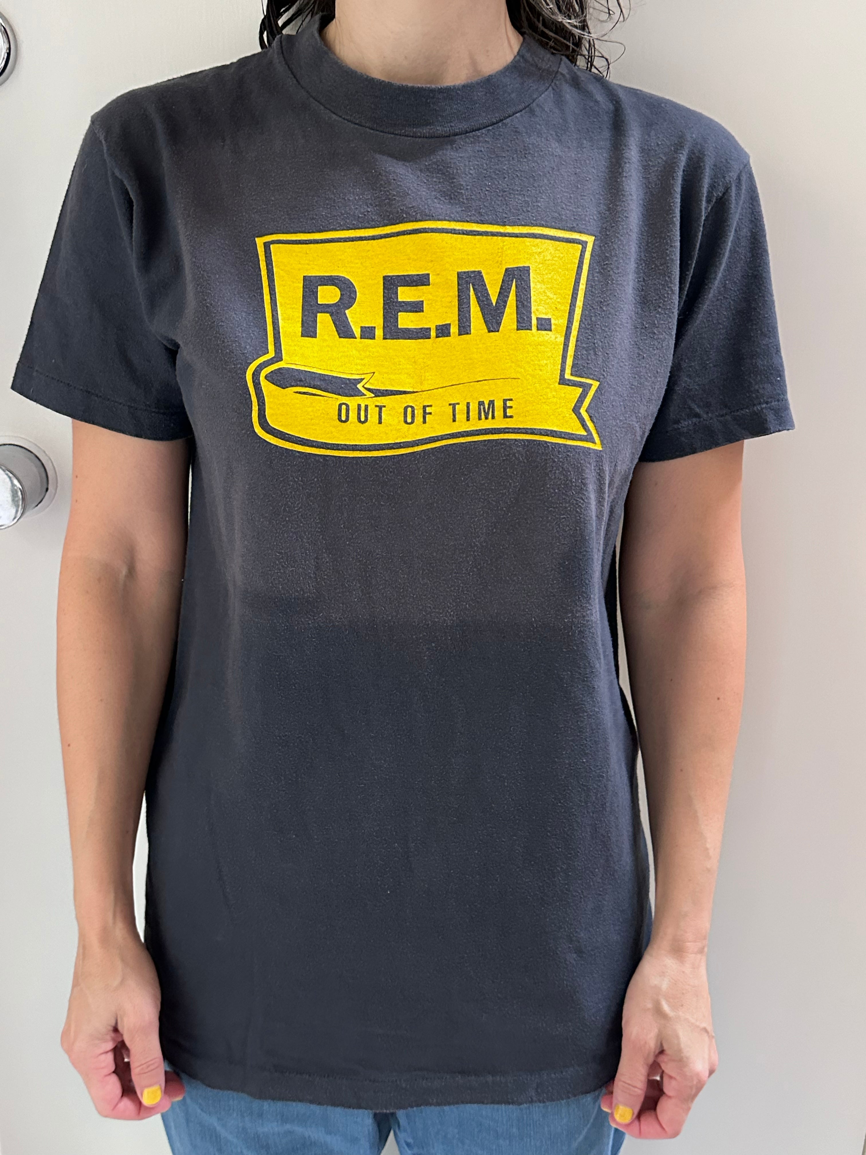 R.E.M. – Out Of Time 1991 Reverse Logo Tour Shirt Size Medium