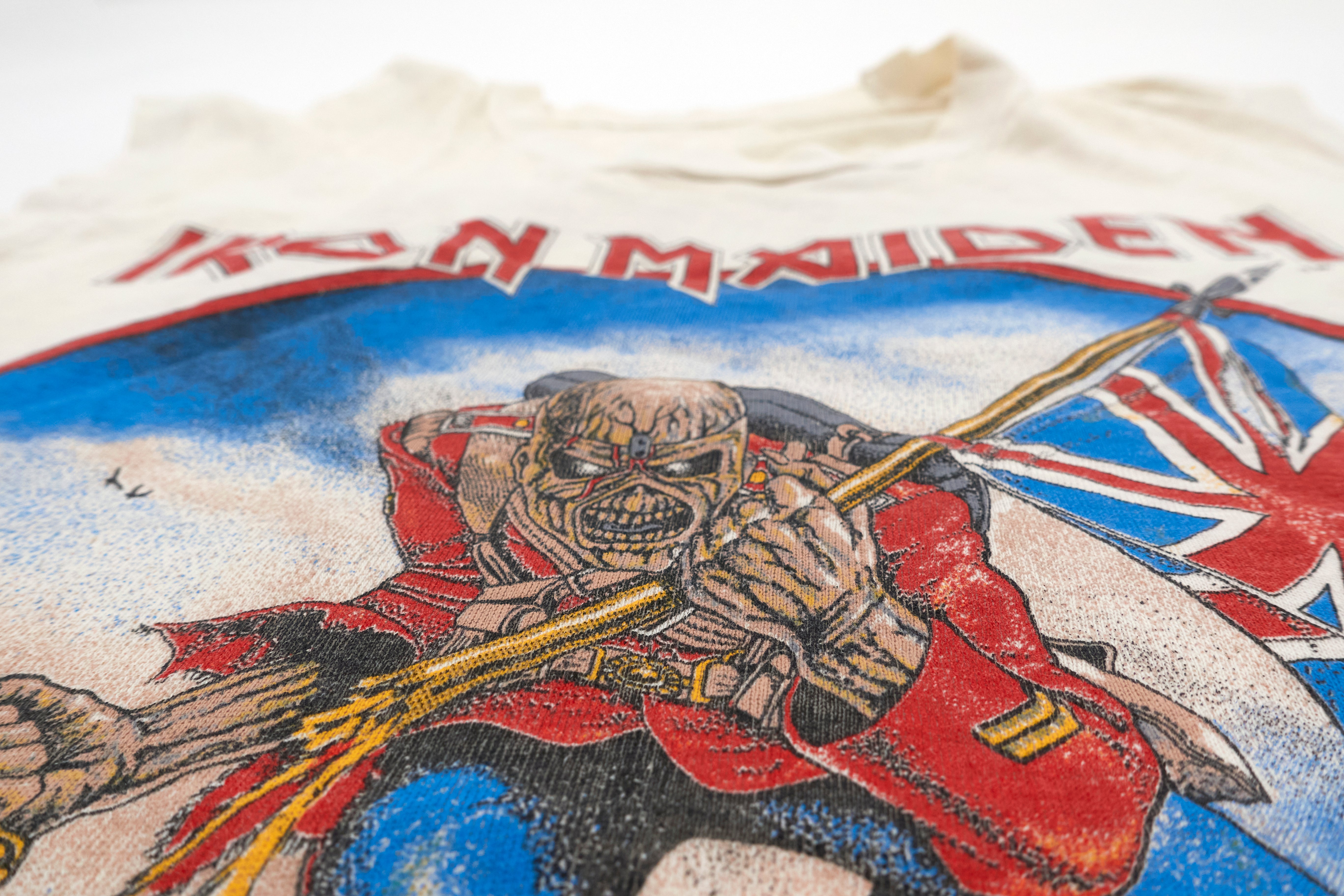 Iron Maiden – British Metal Onslaught 1983 Sleeveless Shirt Size Large