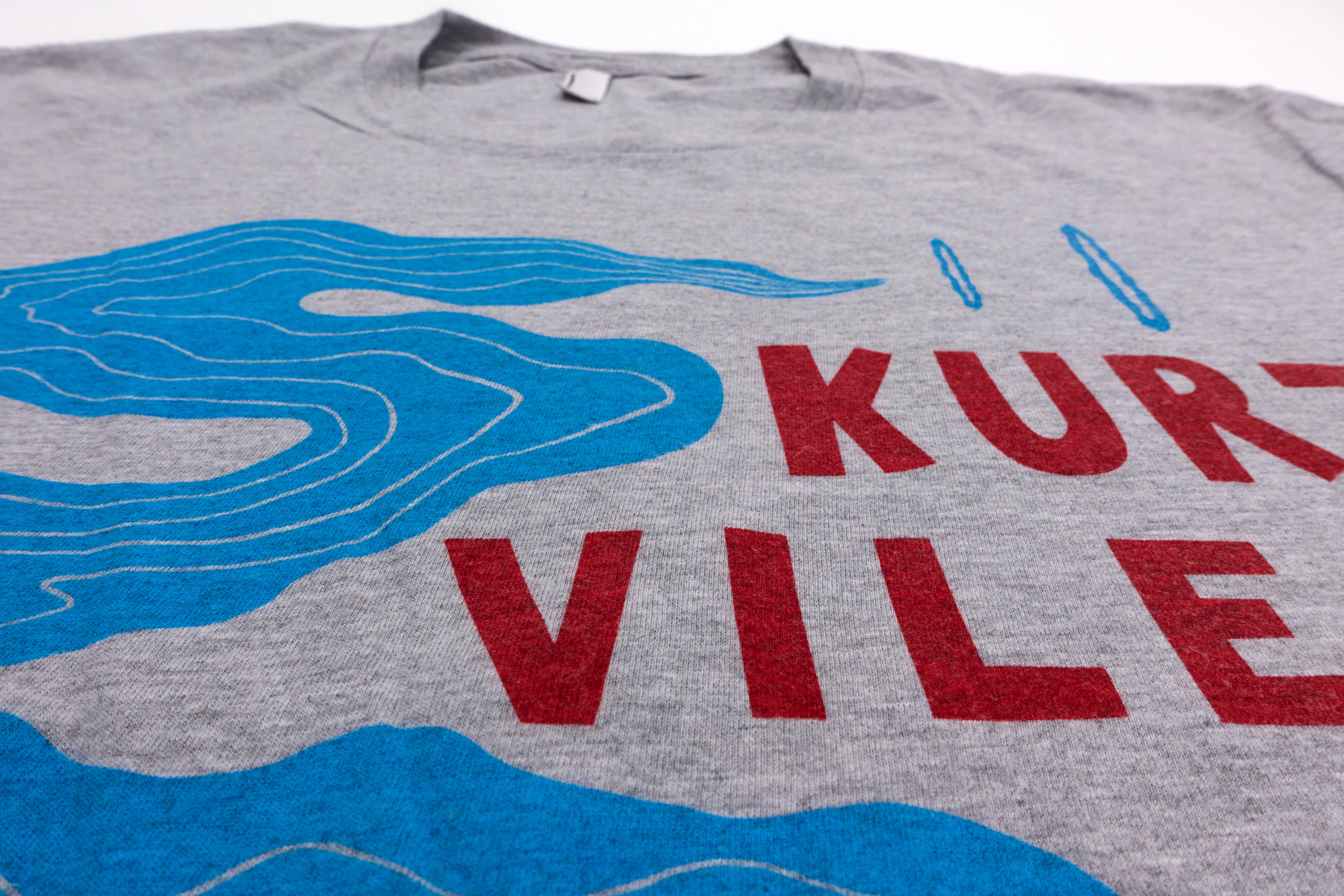 Kurt Vile – Guitar Smoke by ESPO Steve Powers 2013 Tour Shirt Size Large